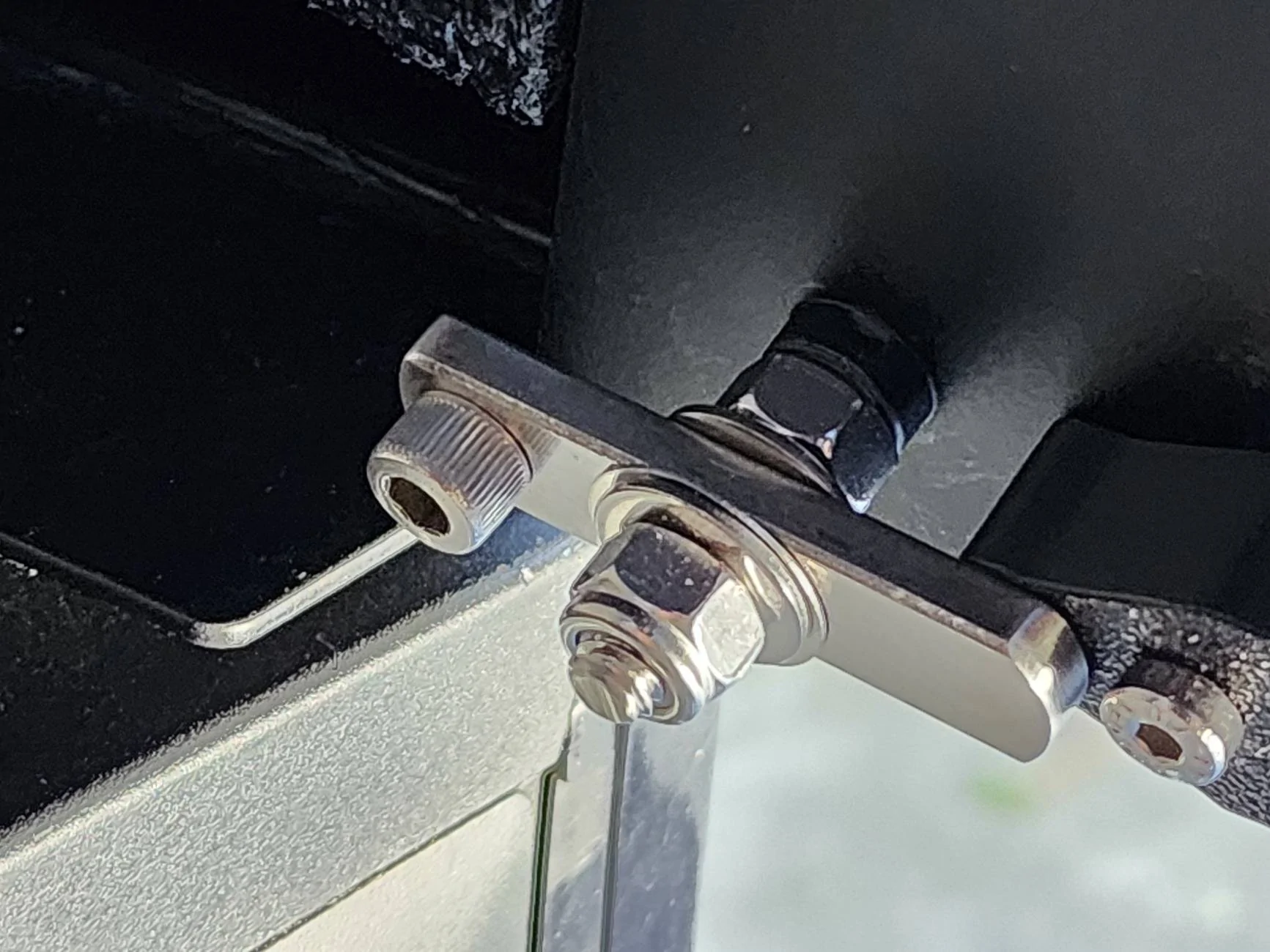Tesla Cybertruck CYBERTRUCKco Camper build (mini-review) 20250419_171026
