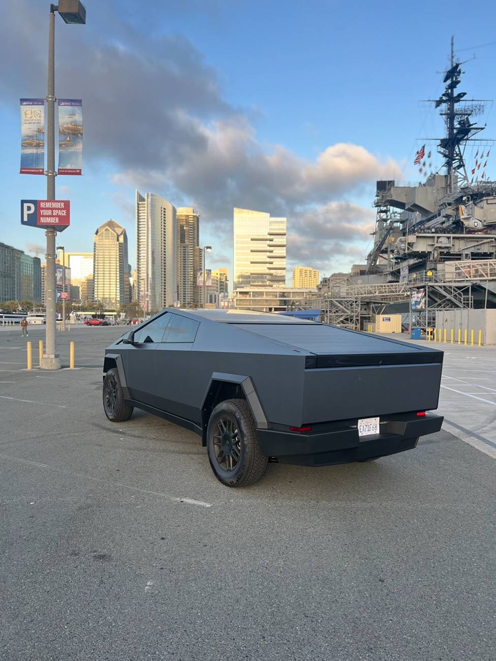 Tesla Cybertruck Finally Joined the Cybertruck Club – Picked Up My AWD today! IMG_6148