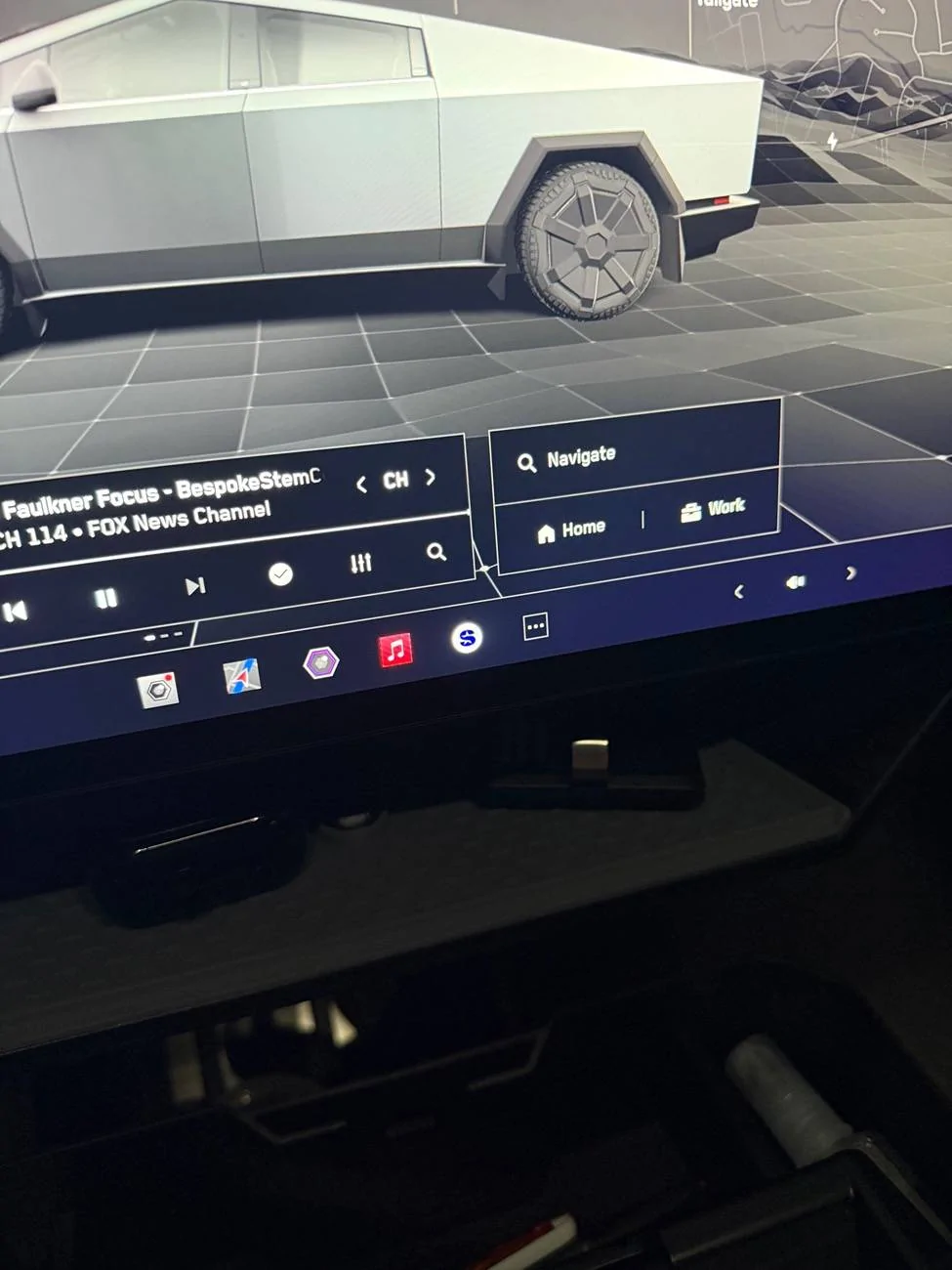 Tesla Cybertruck Recent Apps disappeared IMG_1409