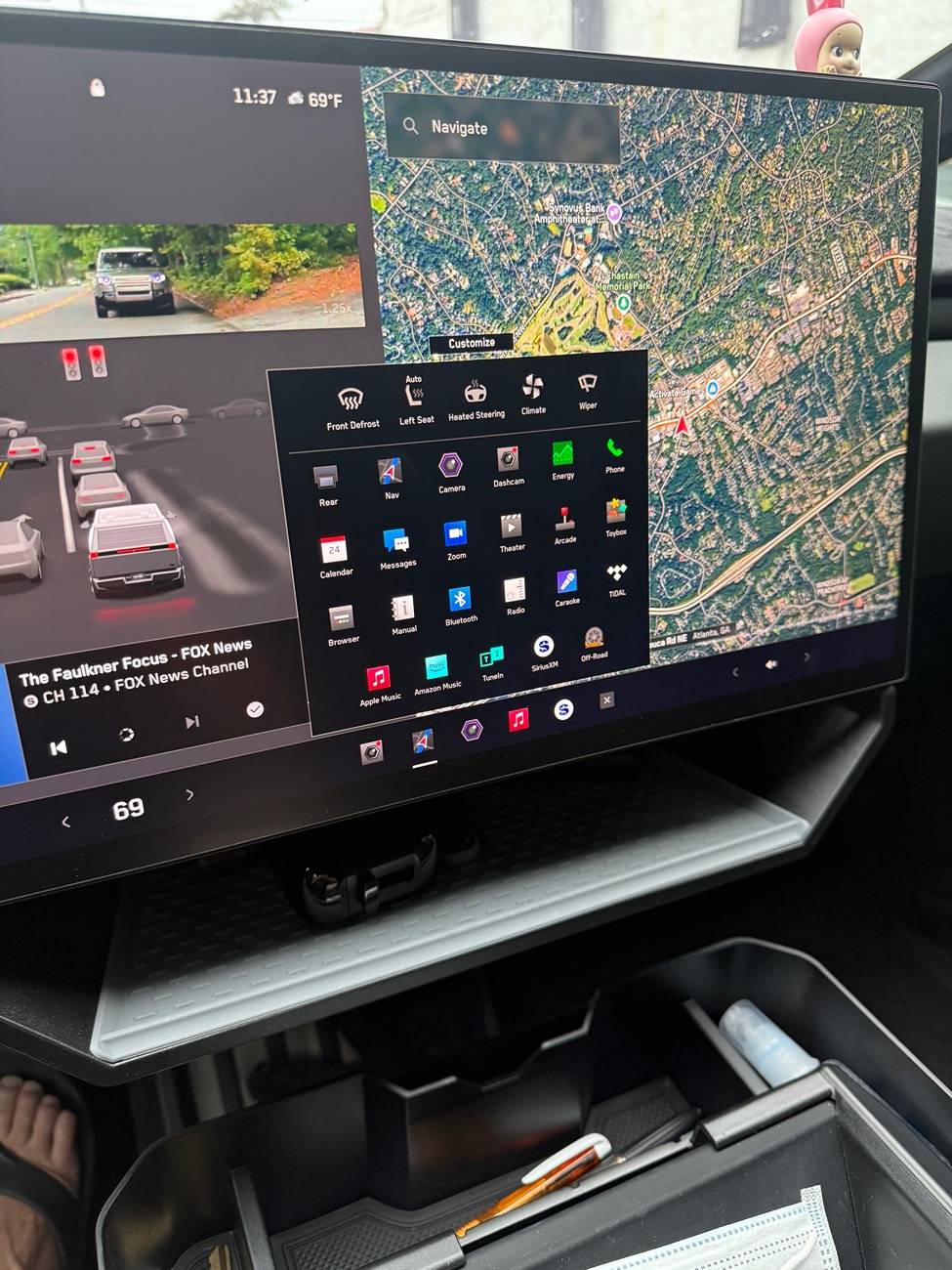 Tesla Cybertruck Recent Apps disappeared IMG_1410