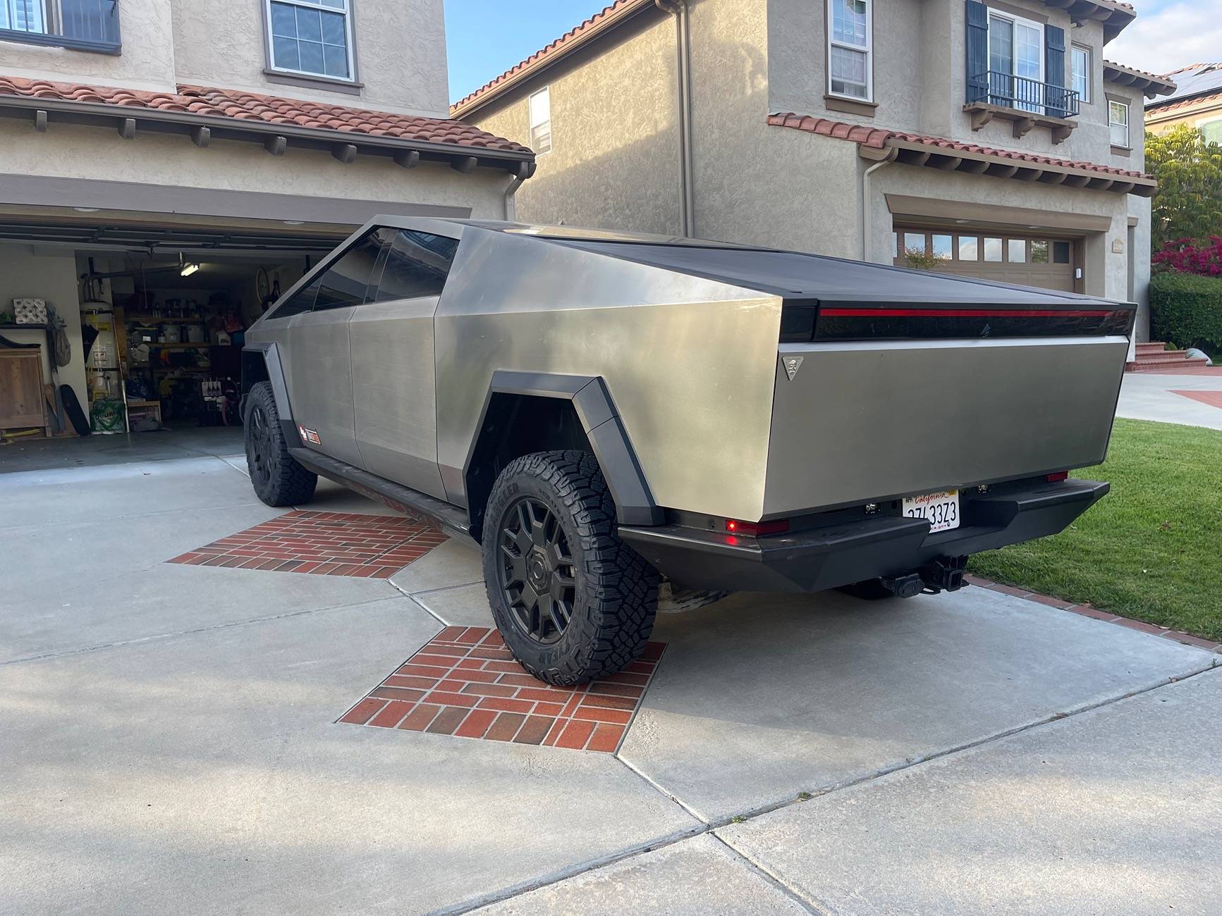 Tesla Cybertruck San Diego - Offroading meetup IMG_9580