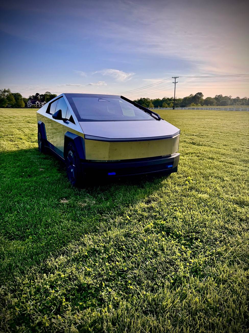 Tesla Cybertruck “STOP”- driving on grass requires Off-Road?! IMG_5154