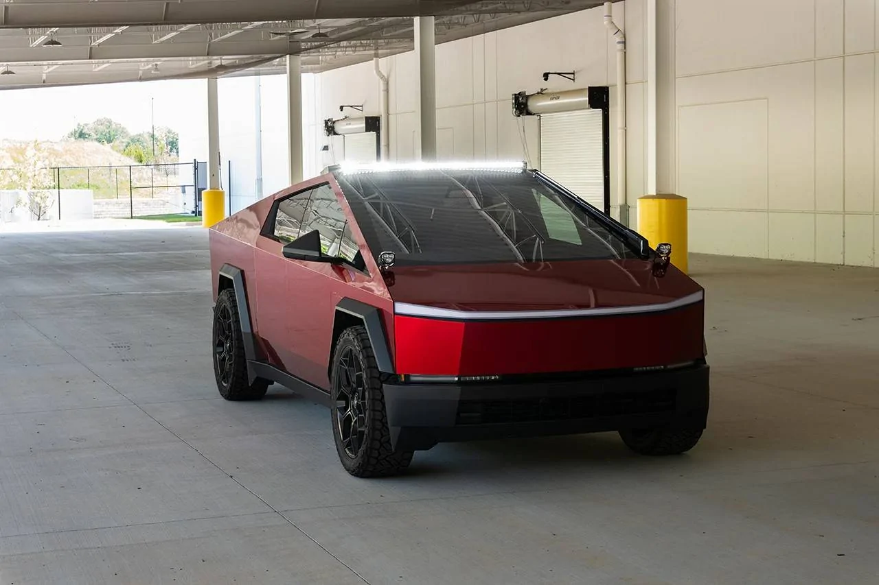 Tesla Cybertruck Recommendations needed for aftermarket CT Lightbar? Cybertruck-Light-Bar-12_4000x.progressiv