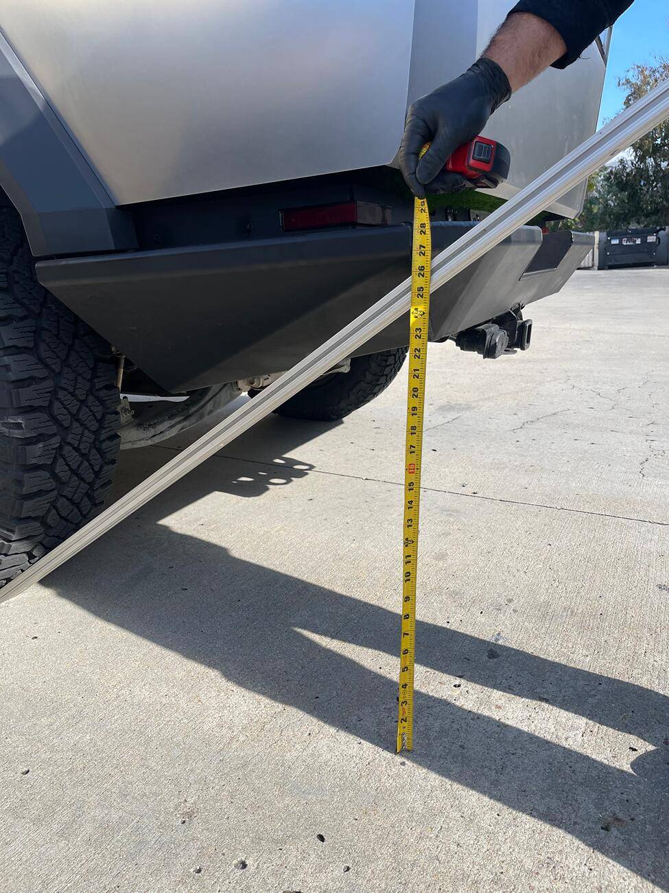 Tesla Cybertruck Any suggestion of tailgate spare tire mount solution?? tempImageiFqGcE