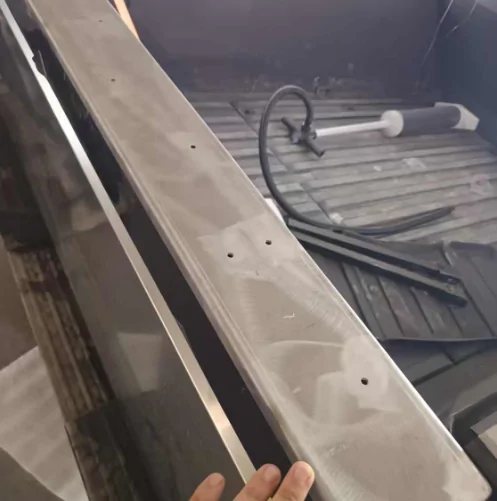 Tesla Cybertruck Any suggestion of tailgate spare tire mount solution?? 002
