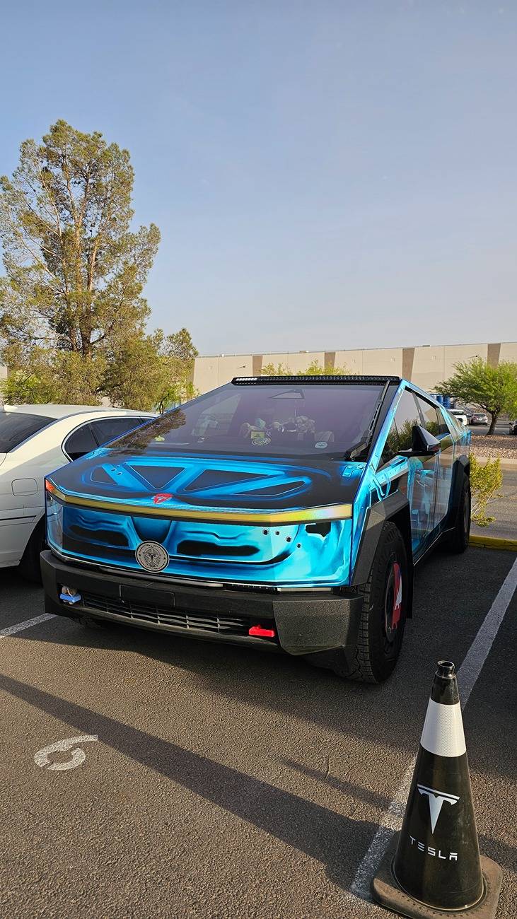 Tesla Cybertruck Tesla light bar not really worth it 🤷🏼‍♂️ 20250429_184611