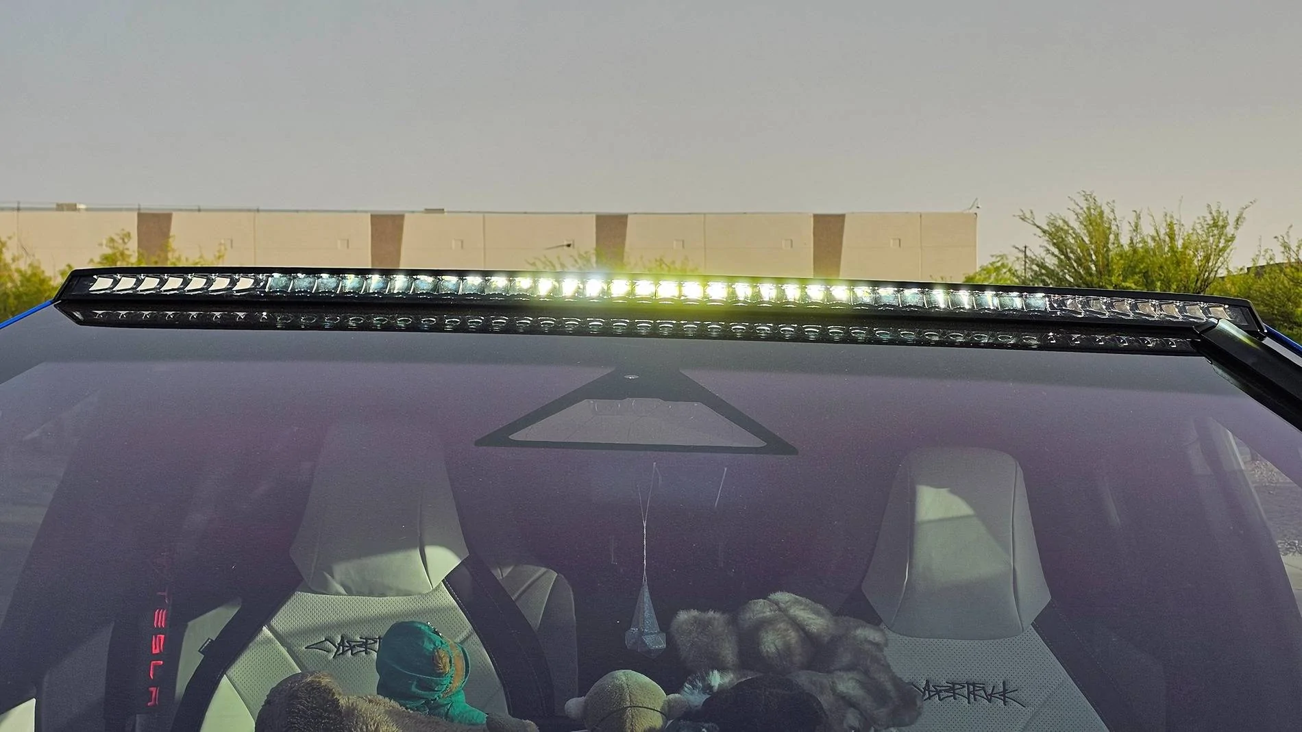 Tesla Cybertruck Tesla light bar not really worth it 🤷🏼‍♂️ 20250429_184837