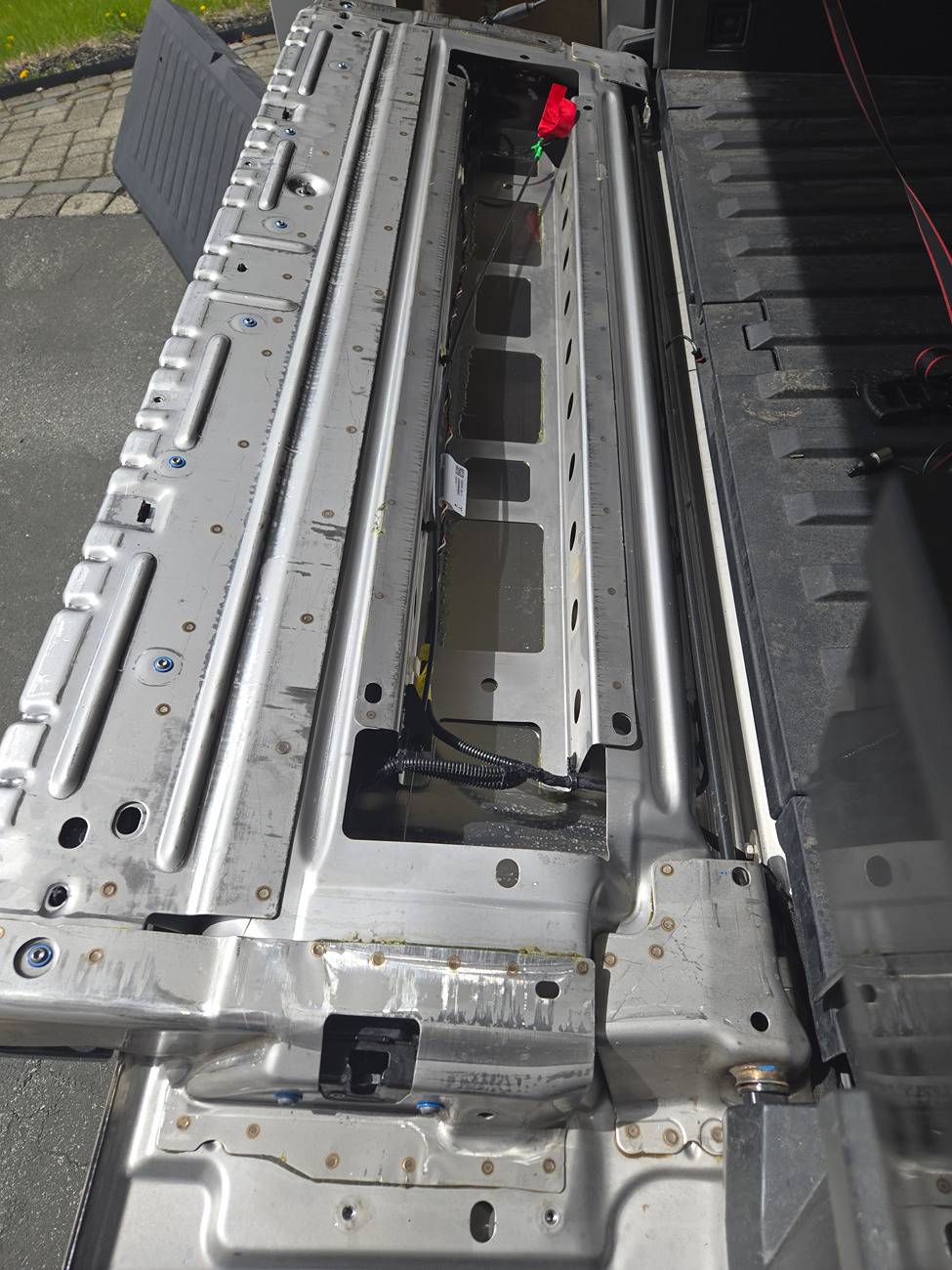 Tesla Cybertruck Warped tailgate issue after hauling load TeslaBent