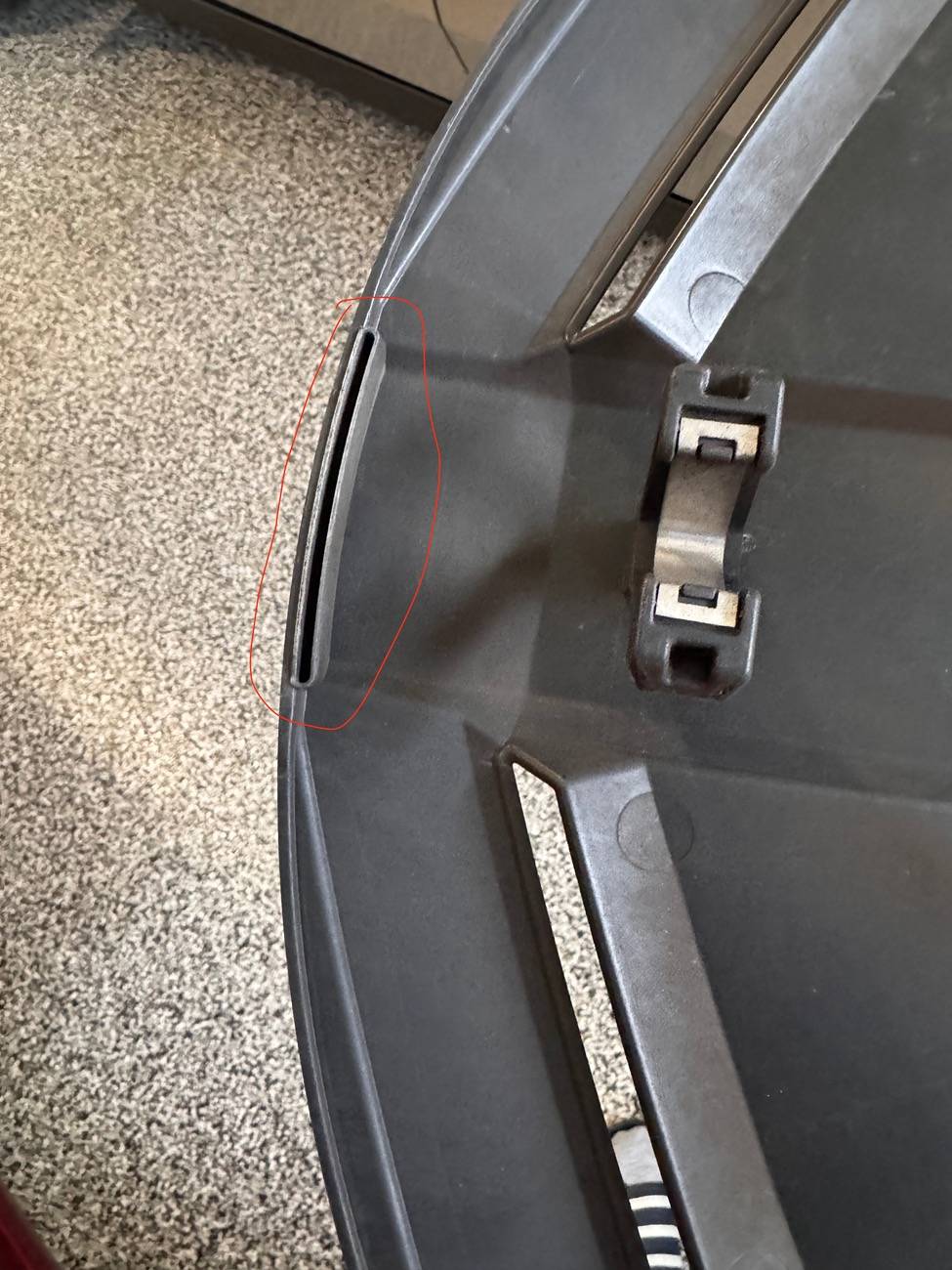 Tesla Cybertruck New wheel covers scratched all 4 of my rims IMG_5205