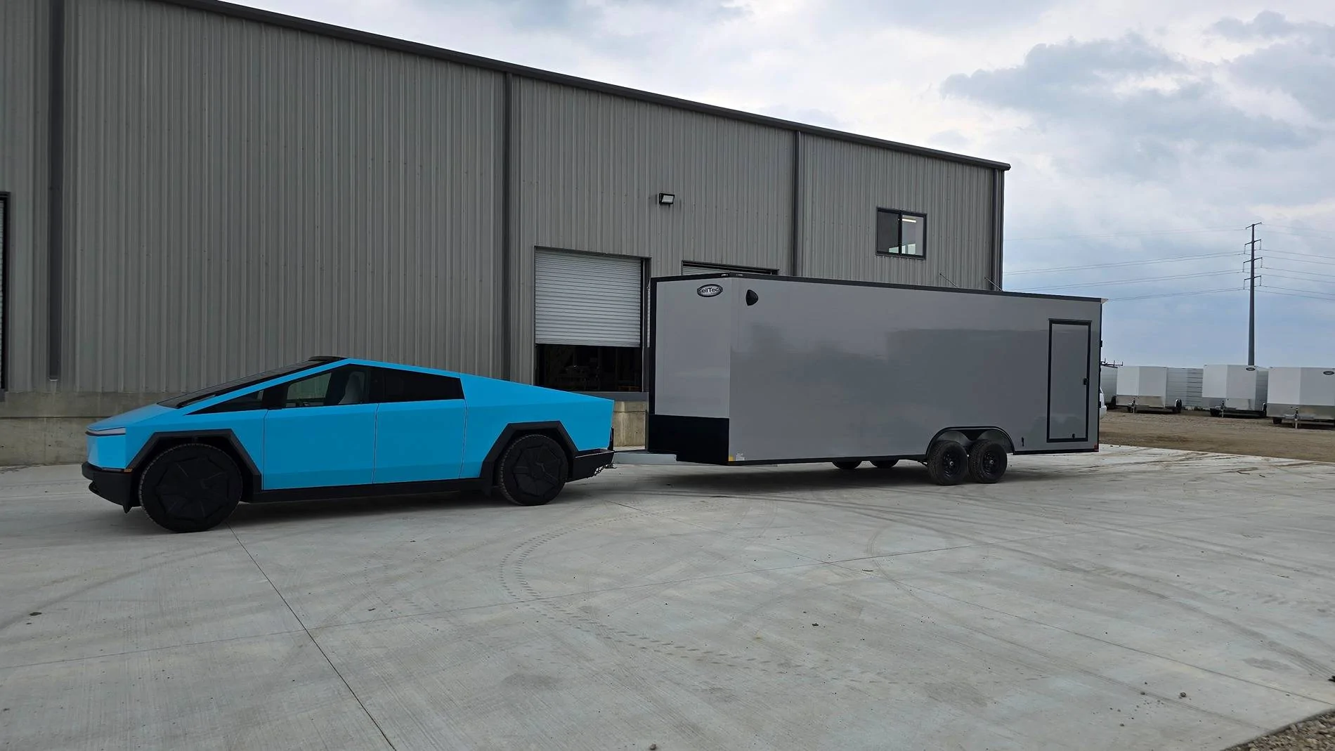 Tesla Cybertruck Towing - Worst Case Scenario 20250430_131421