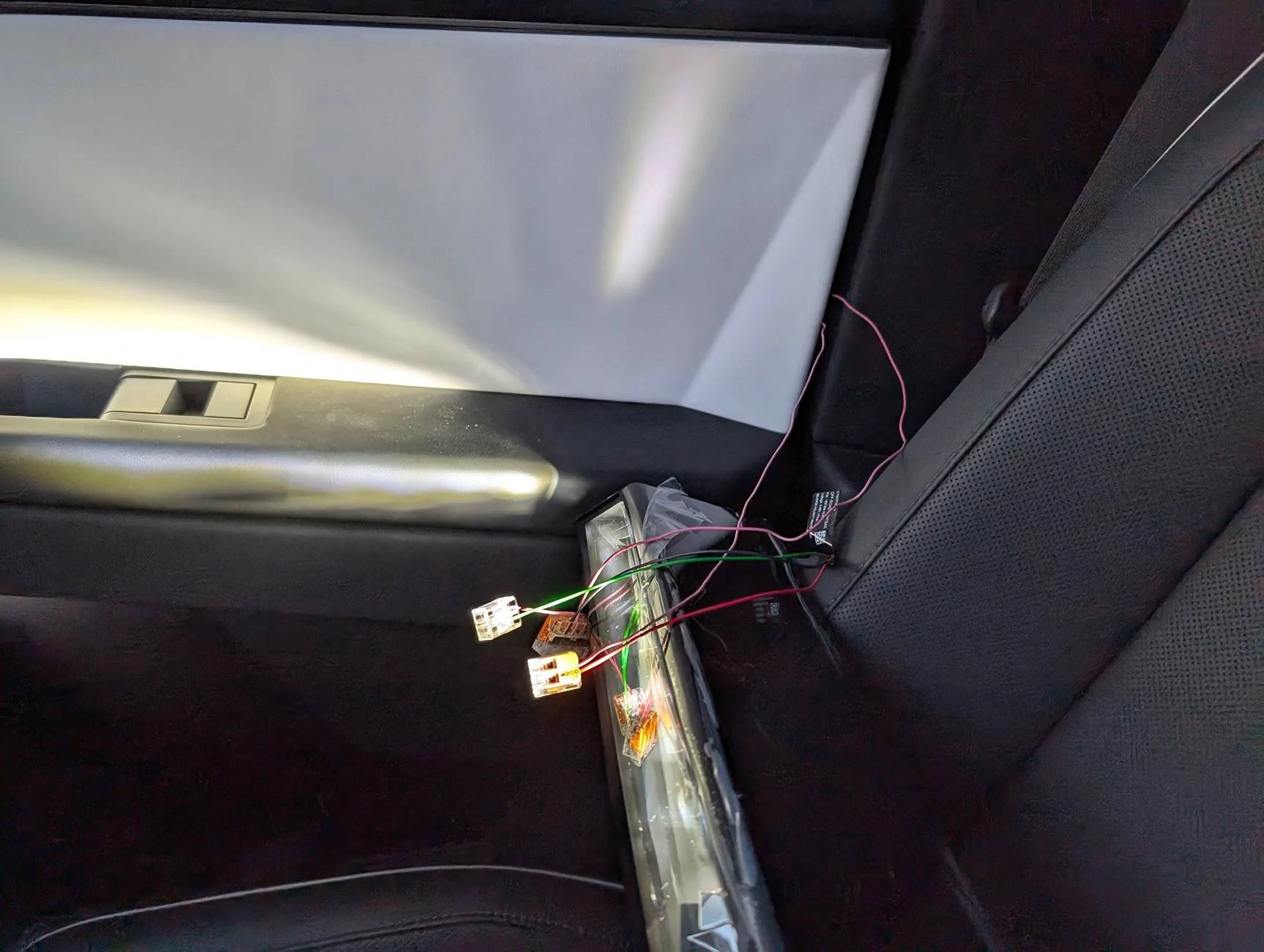 Tesla Cybertruck Tesla light bar not really worth it 🤷🏼‍♂️ PXL_20250502_030100160.RAW-01.COVER