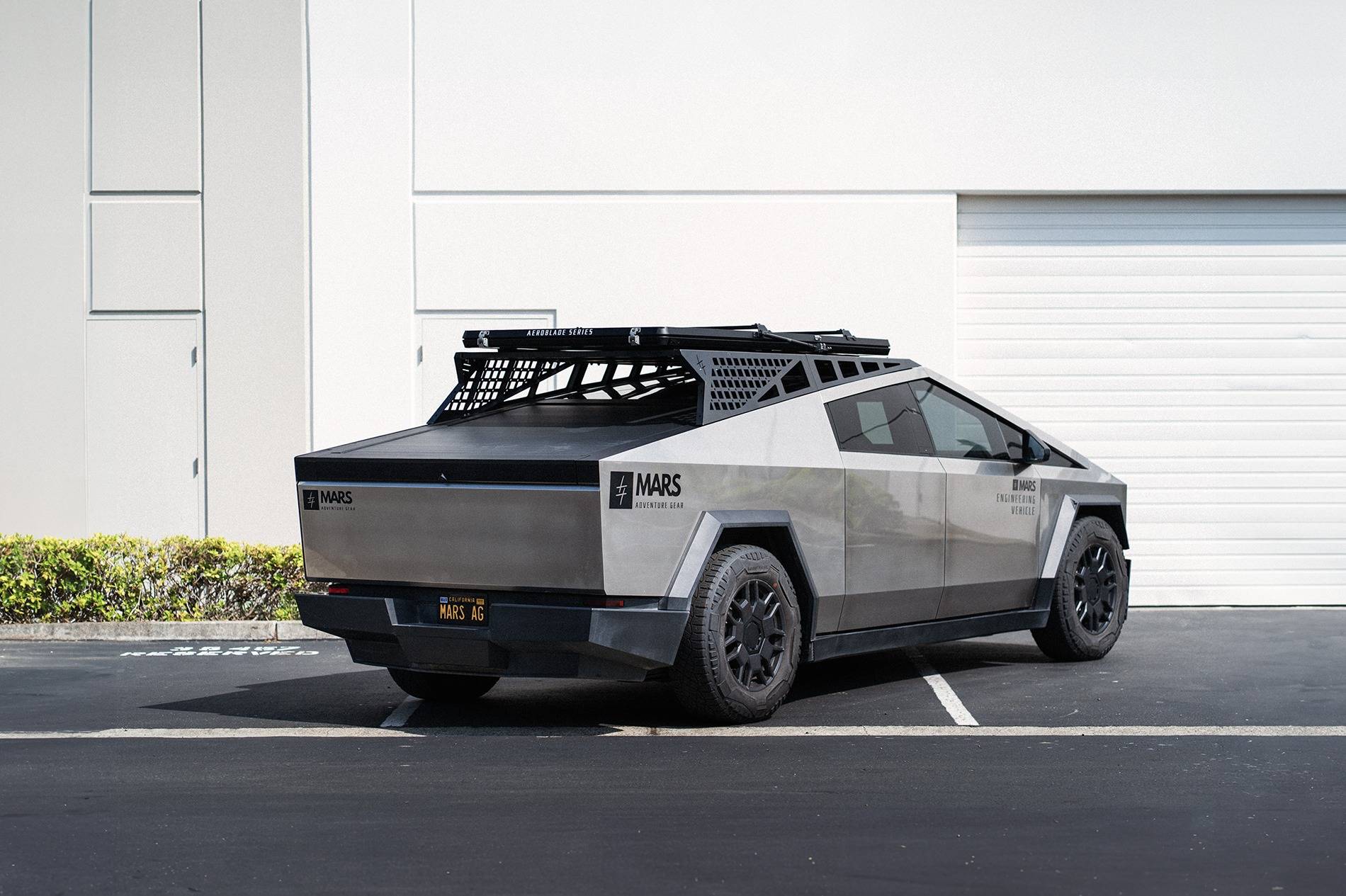 Tesla Cybertruck Mars Aeroblade + Expedition Rack + Mars 50" Lightbar + Integrated Wind Deflector: The Ultimate Cybertruck Camping Setup 1746475792058-vb