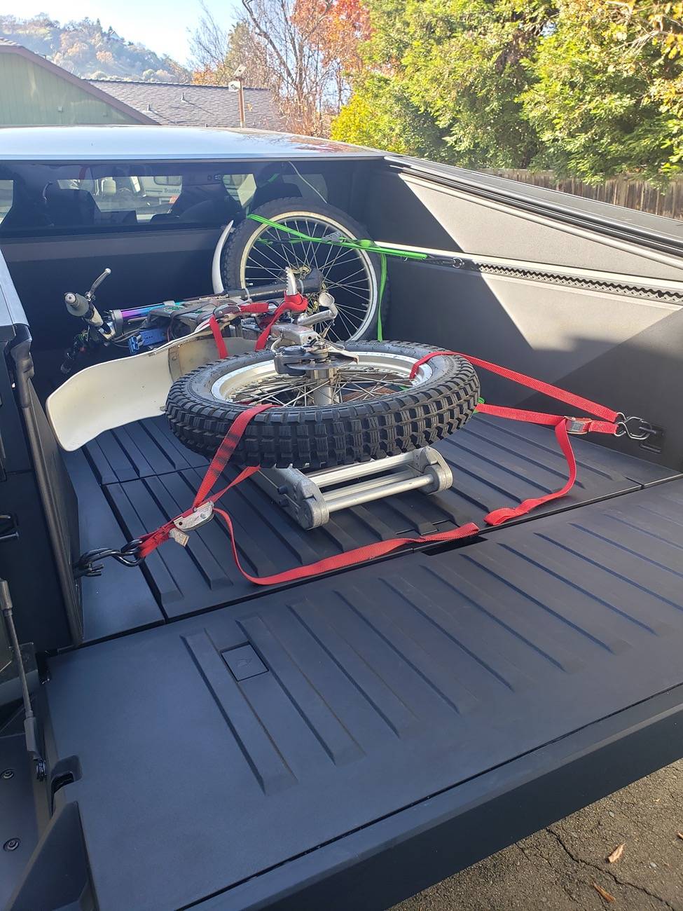 Tesla Cybertruck Just got a Trailmanor hard shell pop up camper -- towing stats 2024-12-08 12.49.31