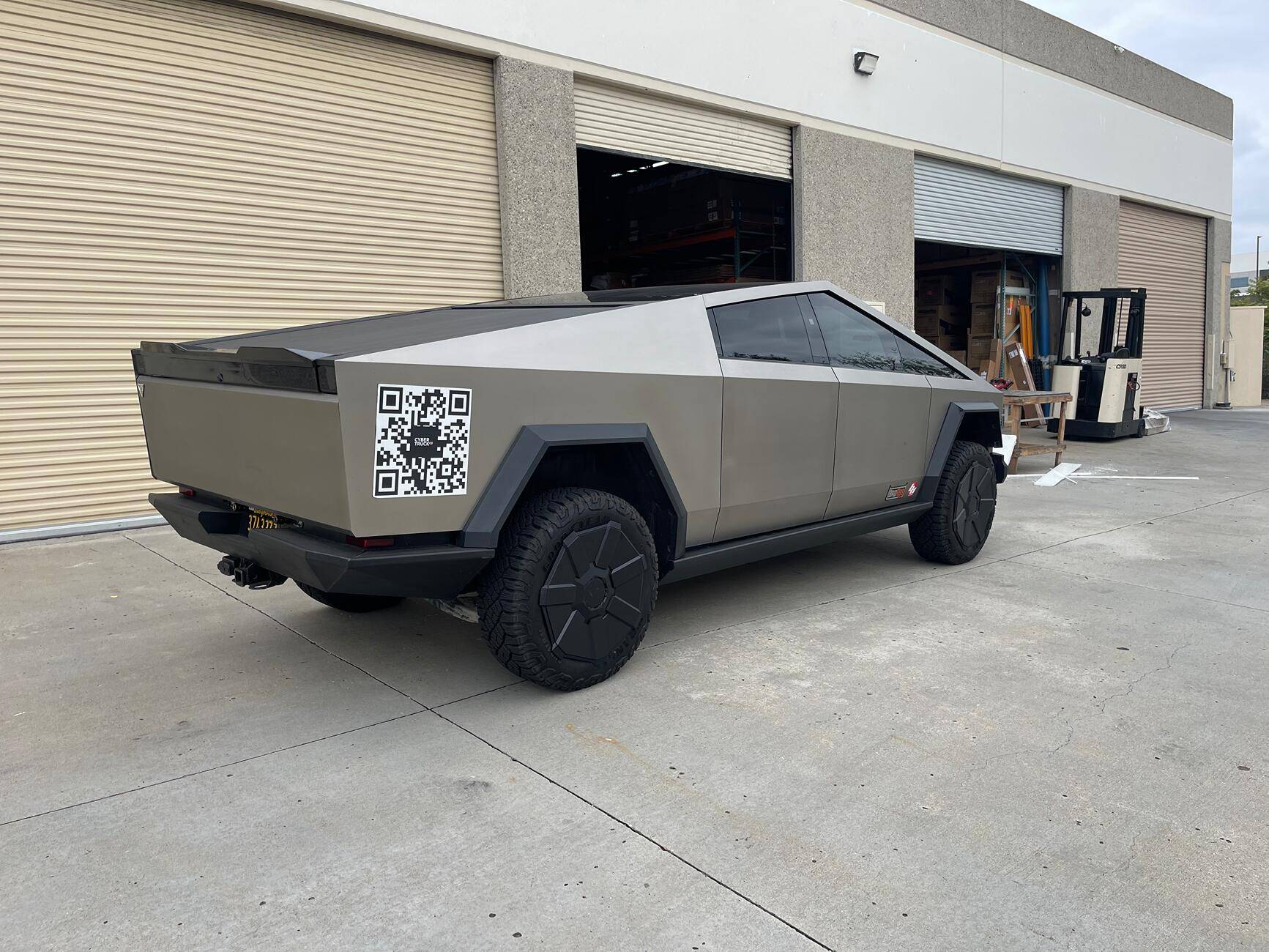 Tesla Cybertruck BF Goodrich KO2 / KO3 Tires Upgrade - Review & Range Efficiency Results tempImageDn4ZNy