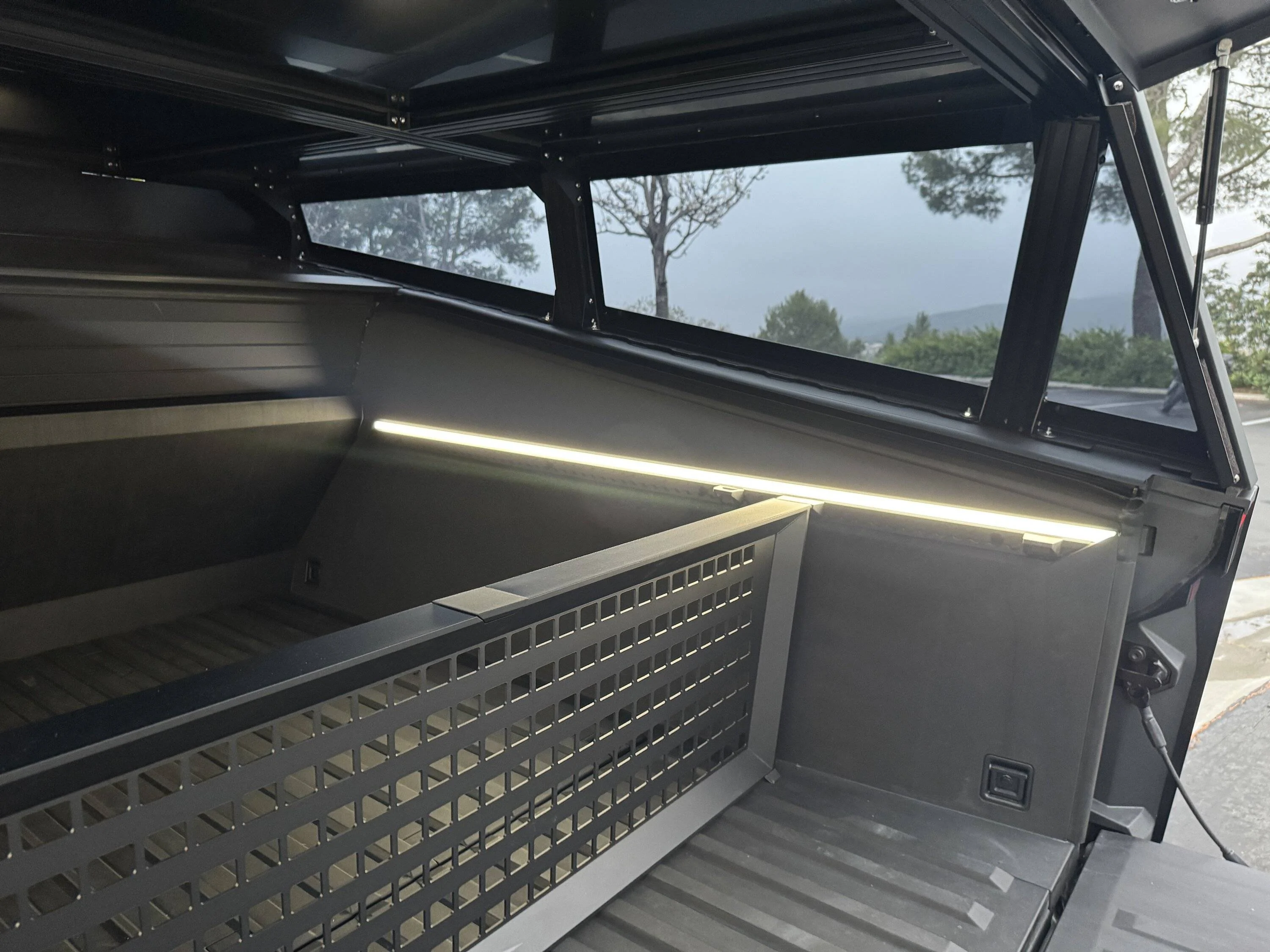 Tesla Cybertruck Review – CybertruckCo Bed Cap, and a brief camping/off-roading report IMG_3983
