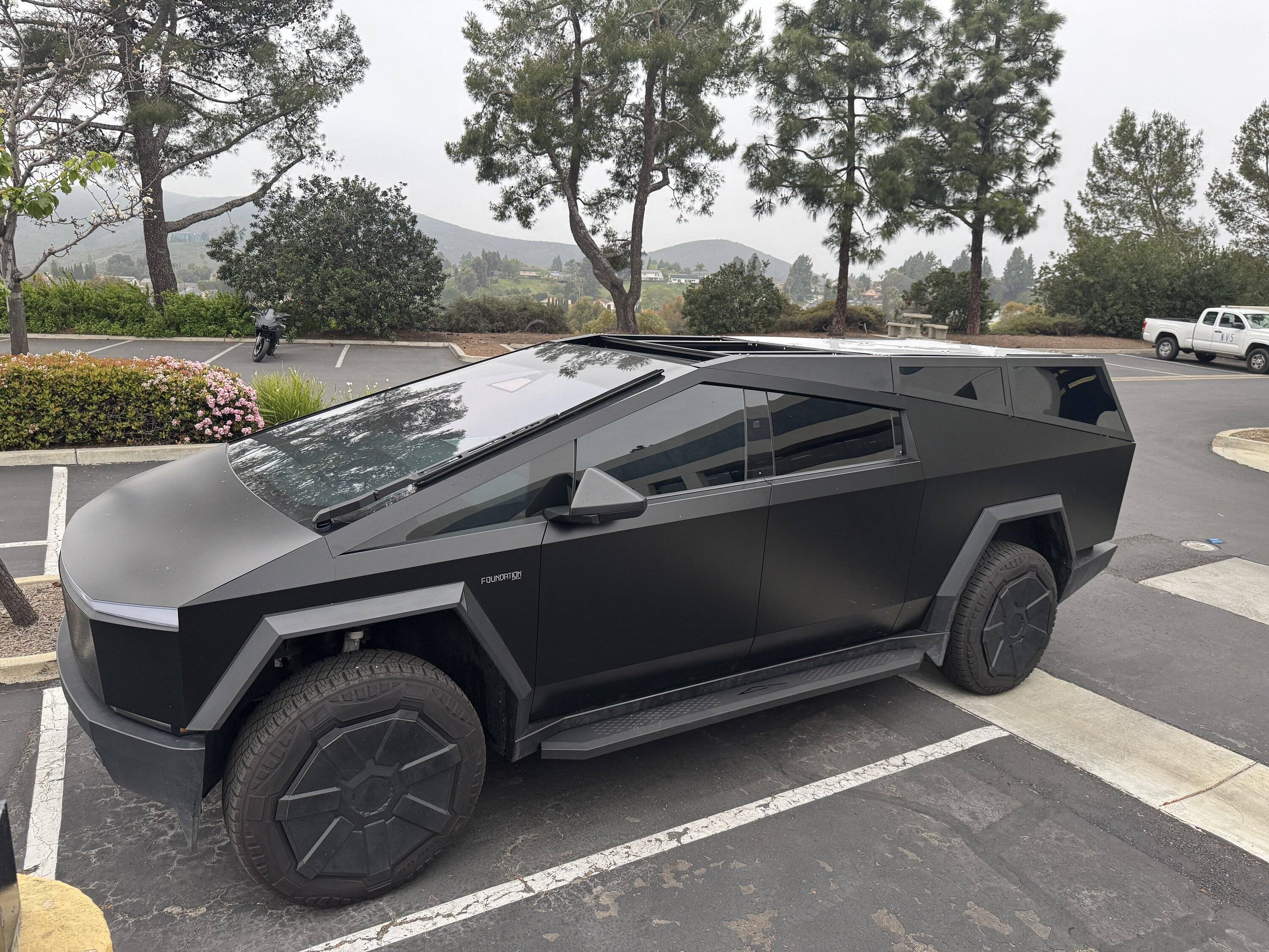 Tesla Cybertruck Review – CybertruckCo Bed Cap, and a brief camping/off-roading report IMG_3960.JPG