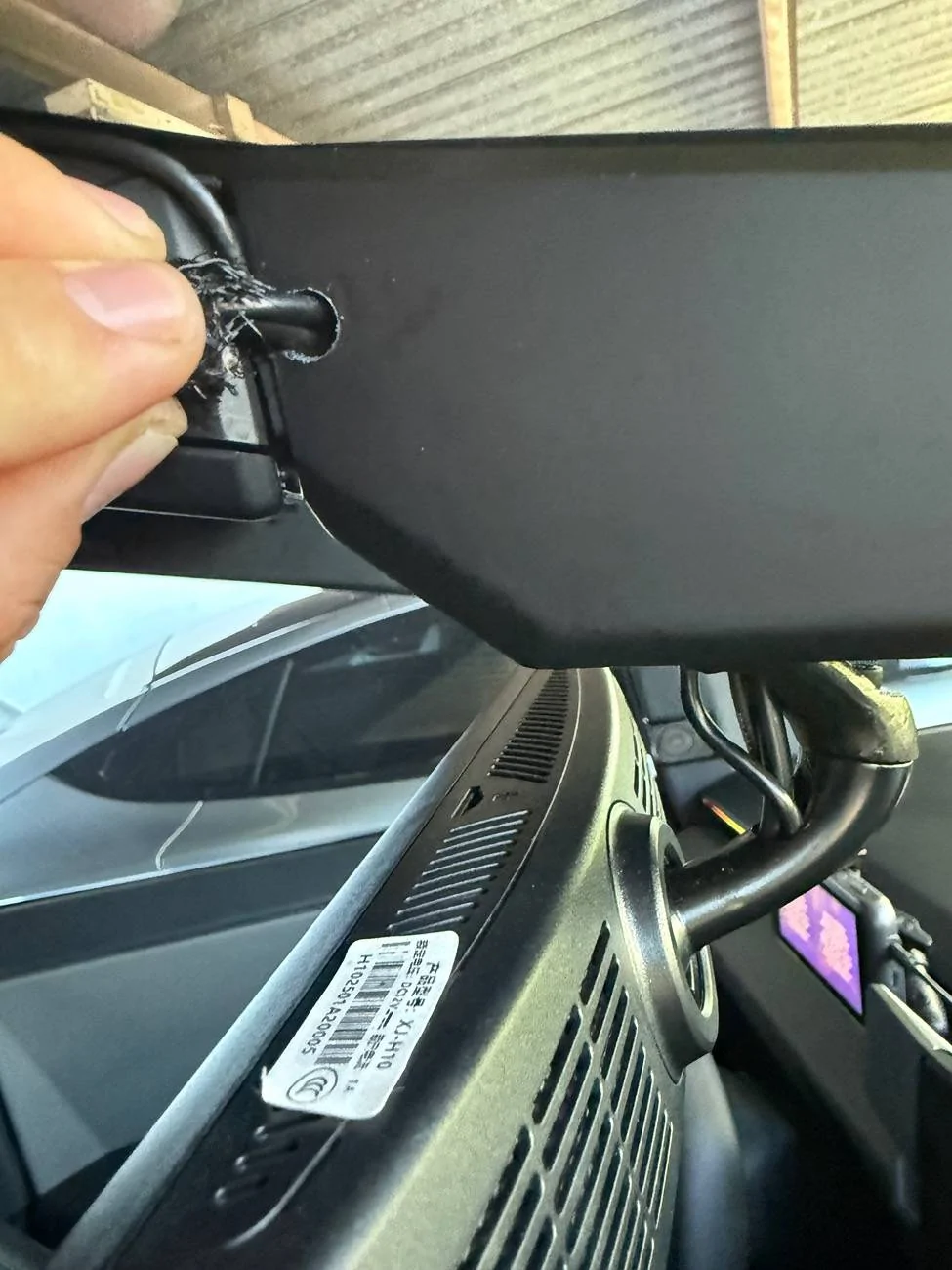 Tesla Cybertruck Best digital rearview mirror recommendations? IMG_2914