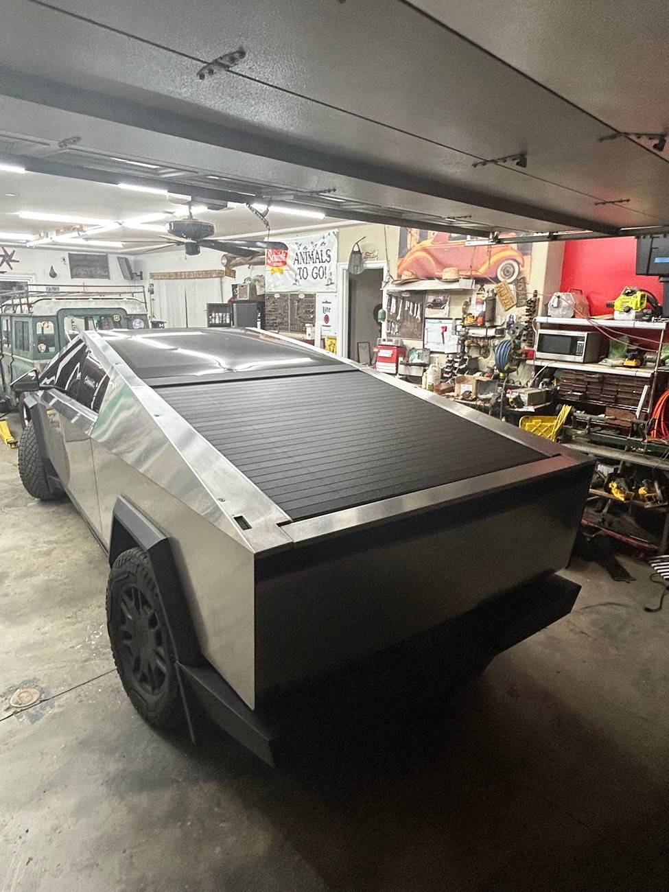 Tesla Cybertruck Daily random Cybertruck photos thread - Post Yours! 📸 🤳 IMG_6378