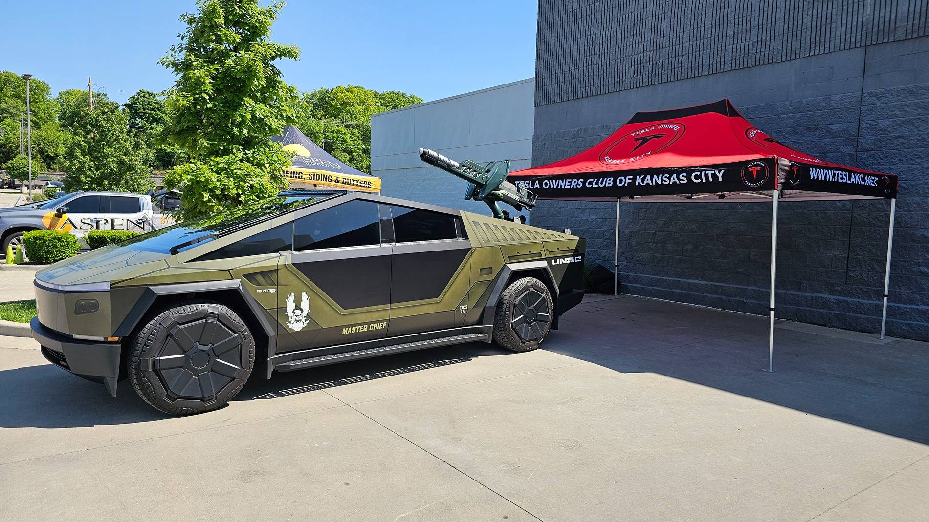 Tesla Cybertruck Cybertruck Defense System (Halo Motif) - Build Progress 20250509_111432