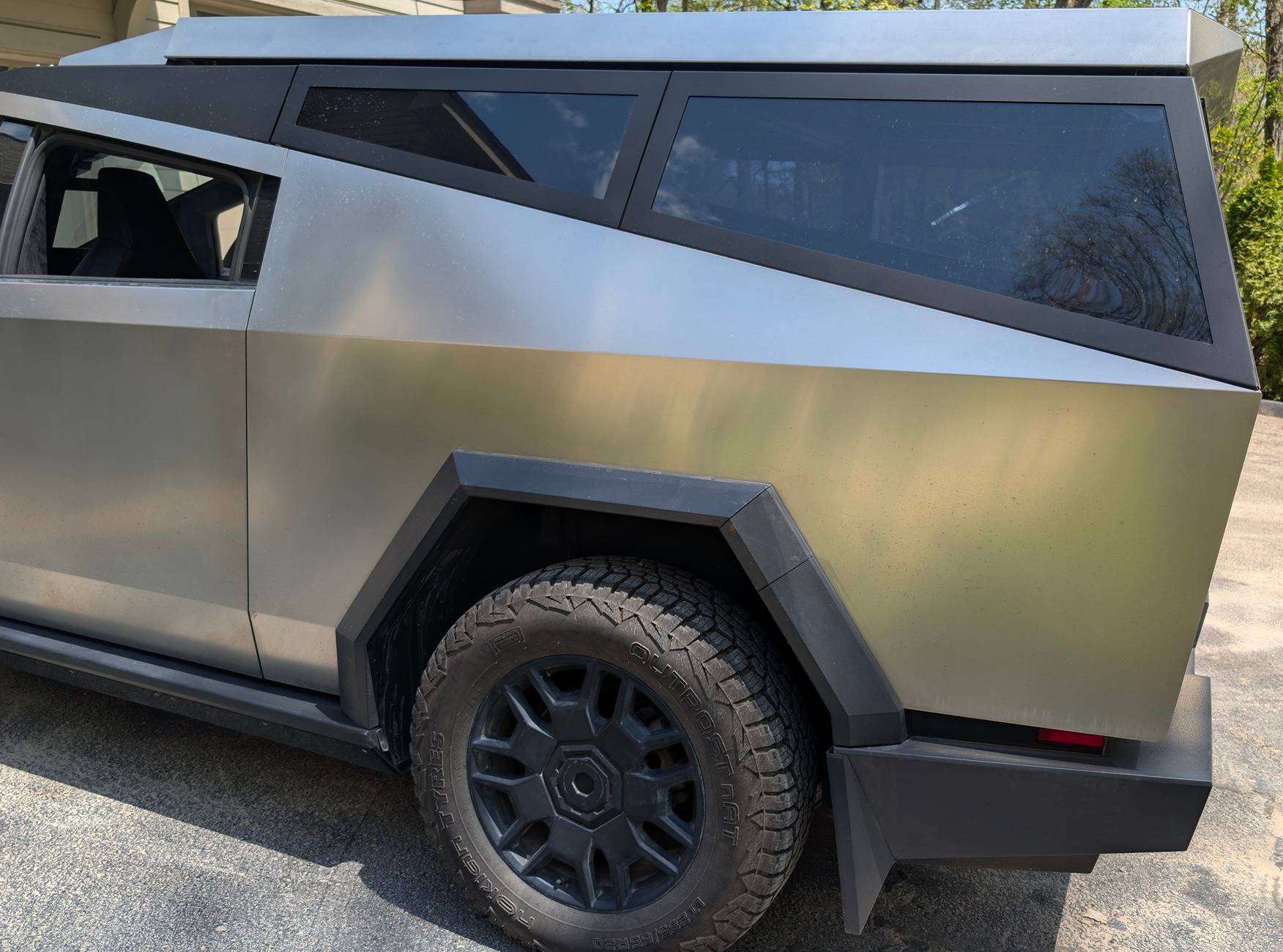 Tesla Cybertruck Cybertruck Range with our products (CYBERTRUCKco) PXL_20250510_174034286.RAW-01.COVER
