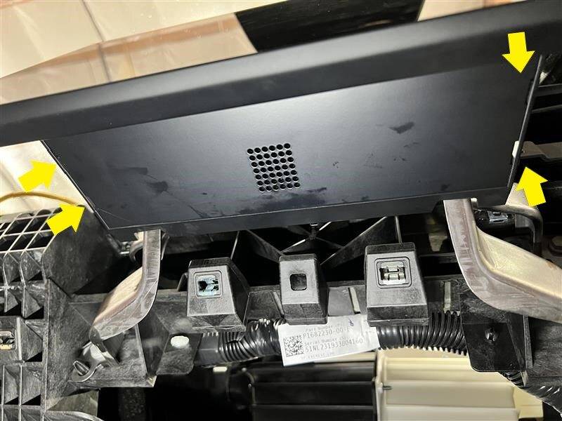 Tesla Cybertruck What is this sensor? [Under the front center screen] -F5F0AD05-78F2-4BB1-AE4D-105985905EA1-online-en-US