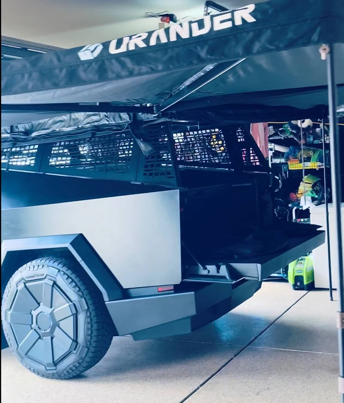 Tesla Cybertruck URANDER 270 degree awning installed IMG_7448