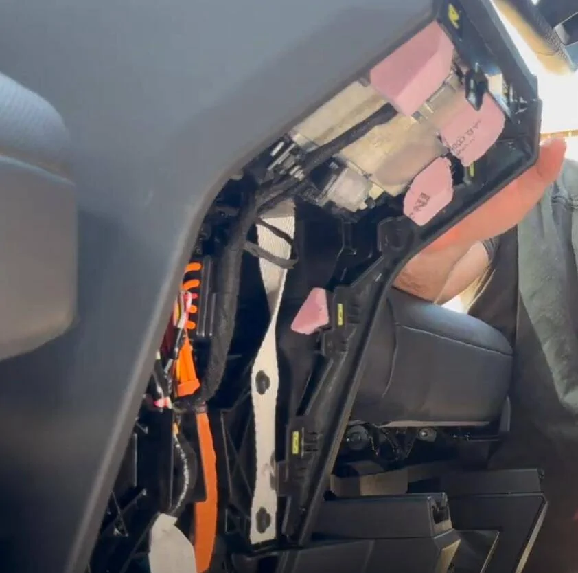 Tesla Cybertruck interior : below cup holder question 1746975630963-16