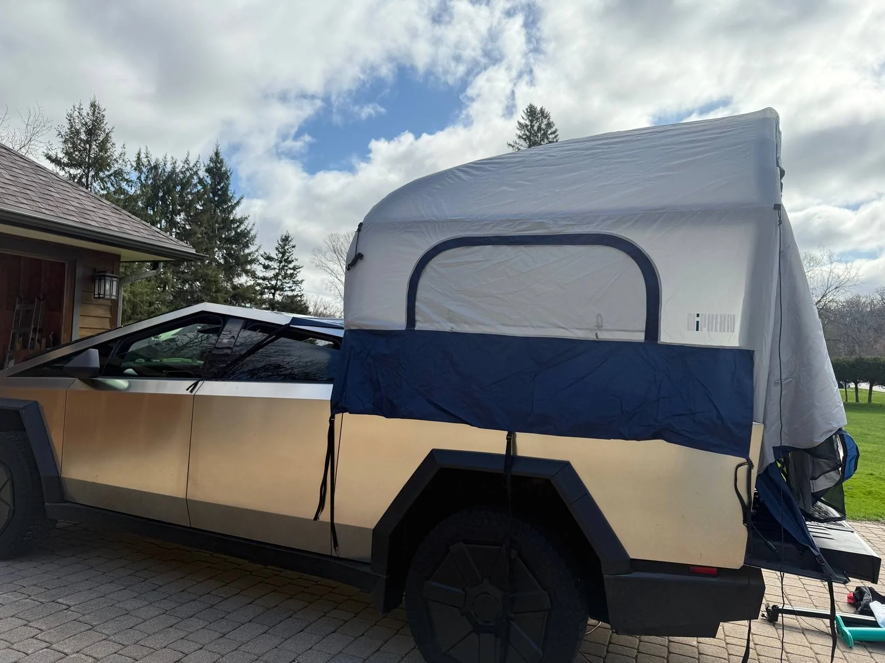 Tesla Cybertruck CYBER TENT. 50 BUCKS ON AMAZON. IMG_9026