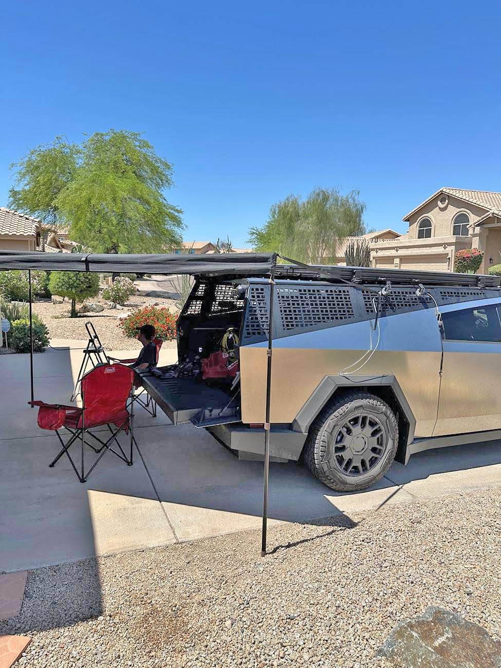 Tesla Cybertruck Urander 270 Awning Install With Mars RTT IMG_2888