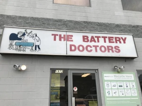Tesla Cybertruck Cybertruck Battery Degradation after 11-months, 29,000-miles is still 0% Battery-Dr-Store-Front_d600