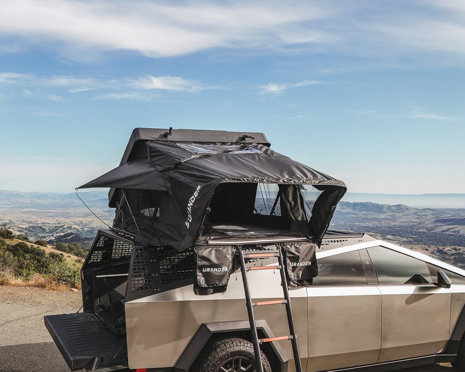 Tesla Cybertruck [URANDER NEW RELEASE] Ultra-Slim Hard Shell Queen Size Rooftop Tent – Built for Comfort, Designed for Your Cybertruck SL-1-2