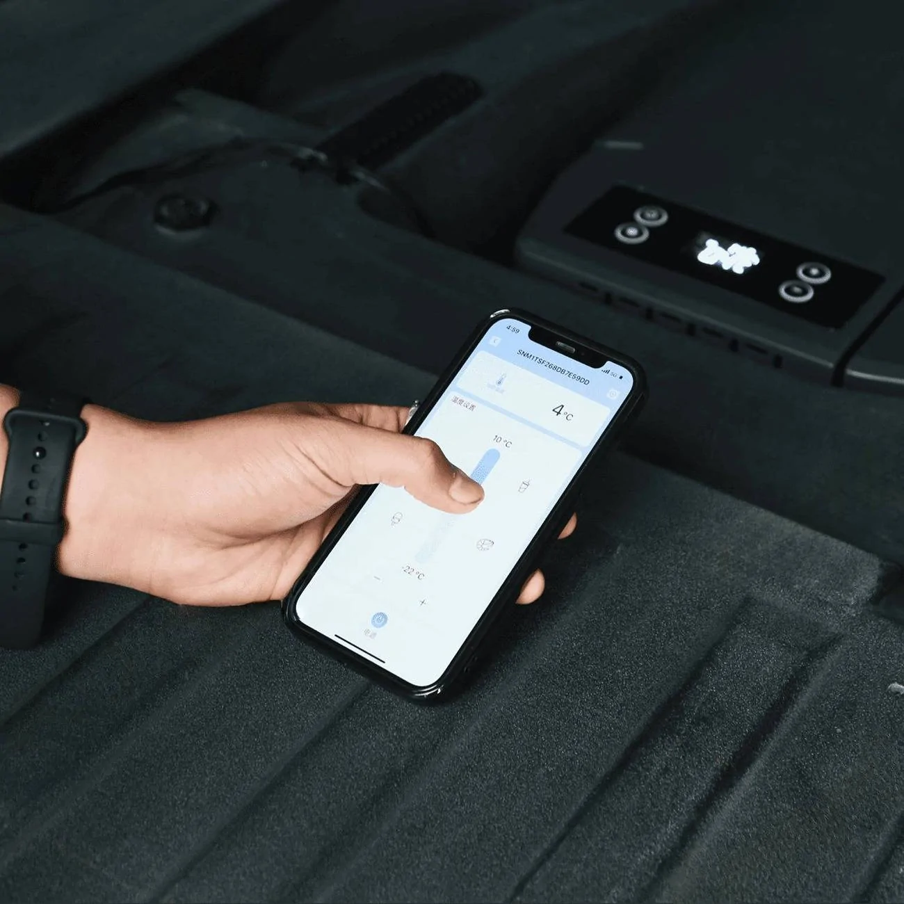 Tesla Cybertruck [INAGOTAR  ] Pre-sale Launch | Limited Cybertruck-Specific 25L Smart Bedside Cooler 5