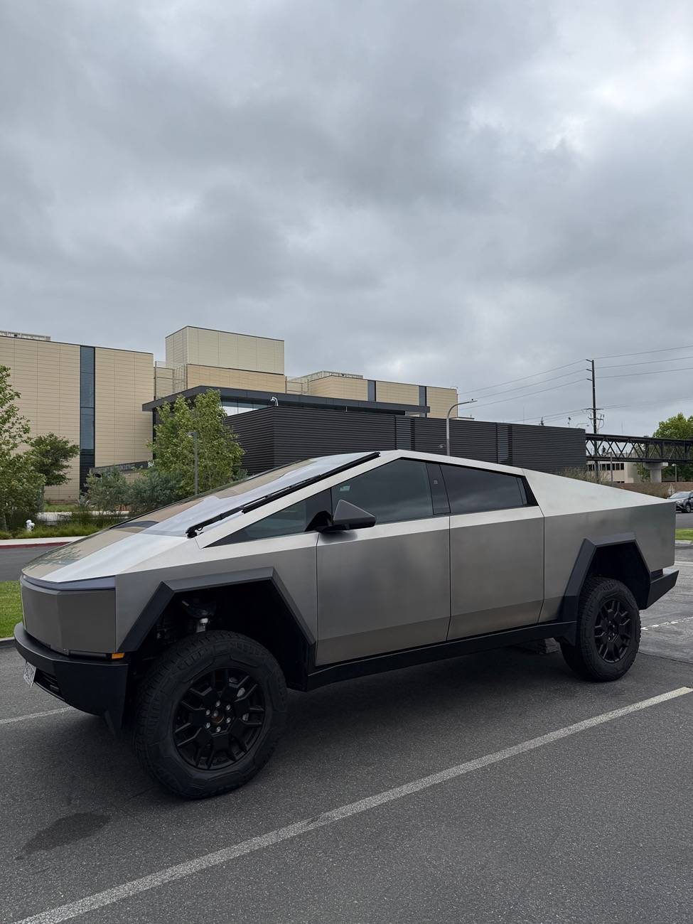 Tesla Cybertruck 🛻 BestEvMod May Giveaway – Let’s Roll. IMG_1430
