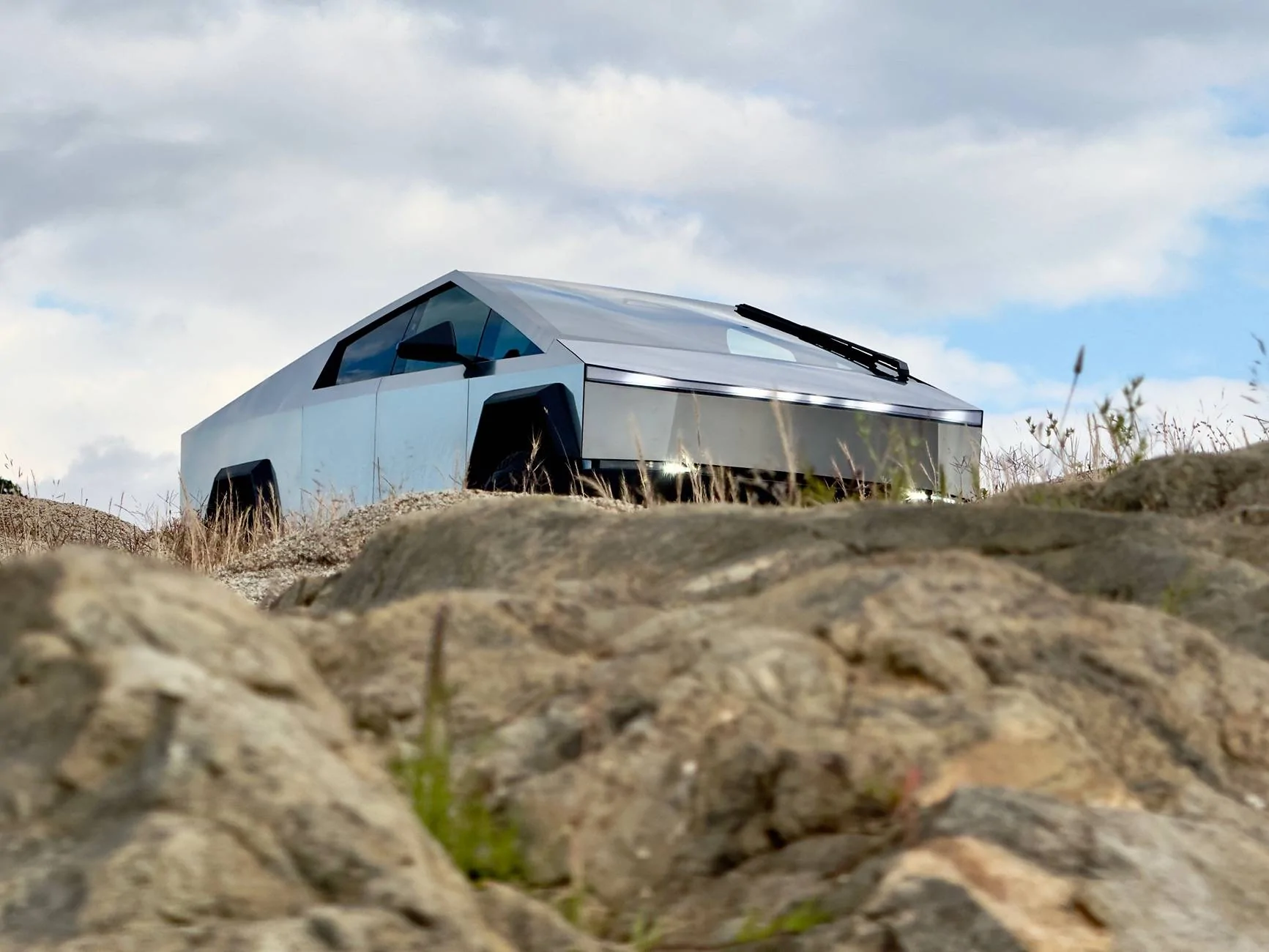 Tesla Cybertruck 🛻 BestEvMod May Giveaway – Let’s Roll. IMG_3777