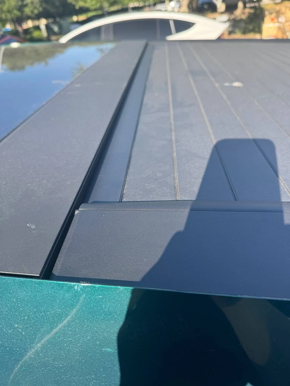 Tesla Cybertruck Tonneau cover gap issue fixed by Service Center under warranty IMG_1096