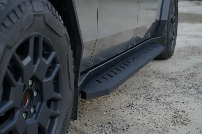 Tesla Cybertruck Show us your Running Boards H9b31b9e0ae9242c497409715db5d66c3K-_1_