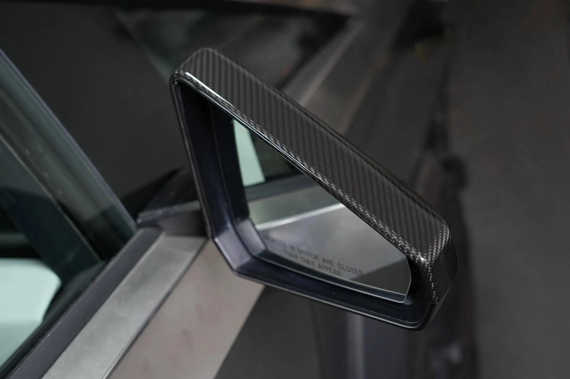 Tesla Cybertruck Best digital rearview mirror recommendations? H76b05cd5231444348bd09392828d22e6d-_1_