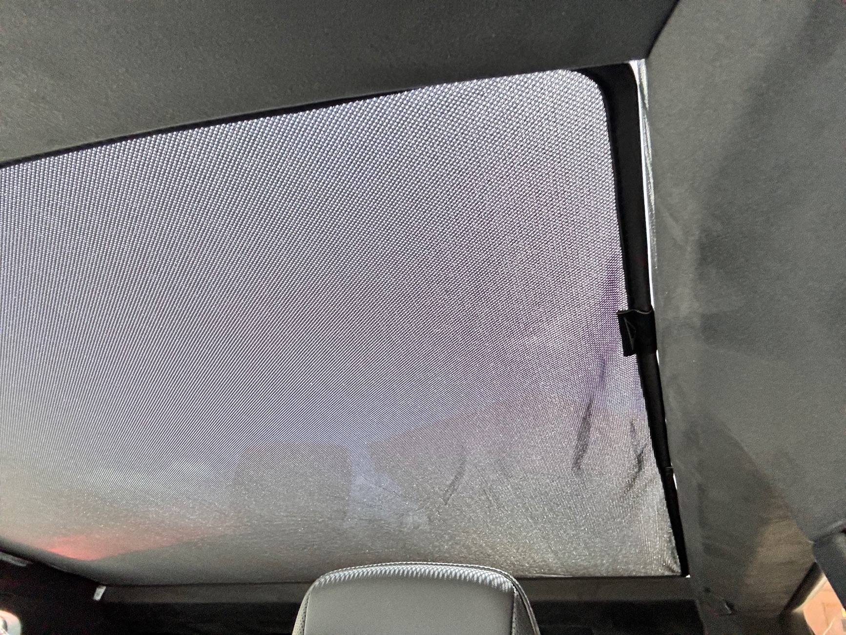 Tesla Cybertruck Cybertruck Glass Roof Sunshade instructions? IMG_5487