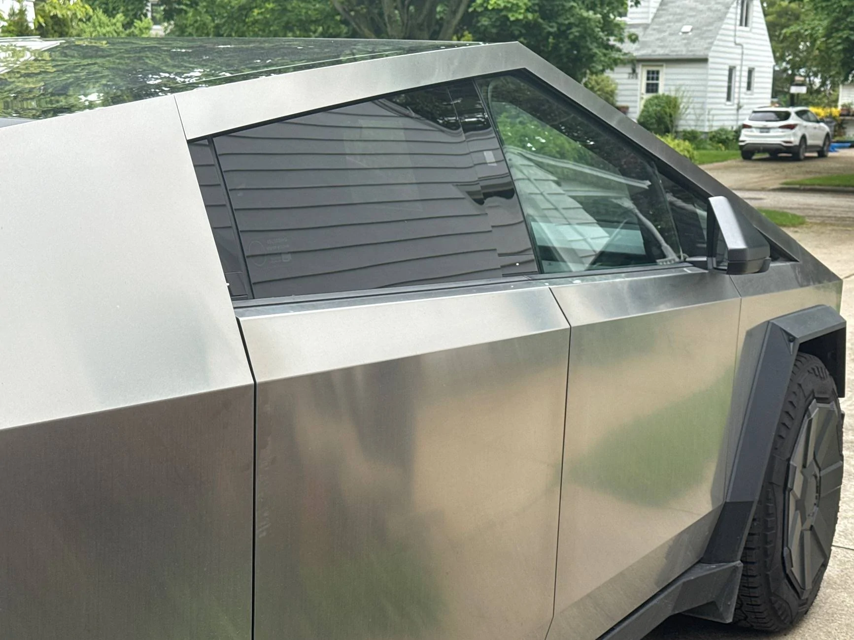 Tesla Cybertruck Cantrail Recall Done imag
