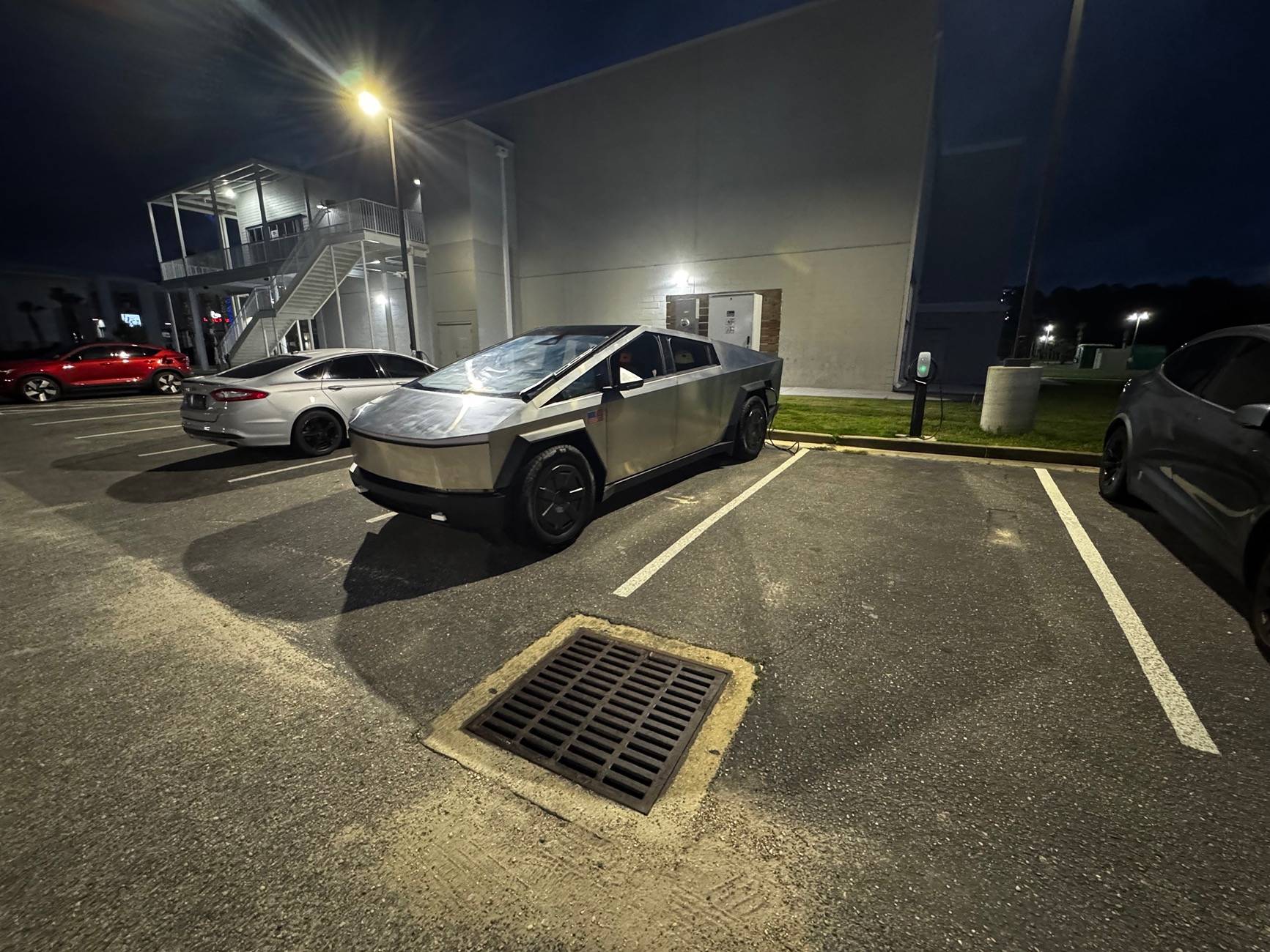 Tesla Cybertruck 🛻 BestEvMod May Giveaway – Let’s Roll. IMG_0638