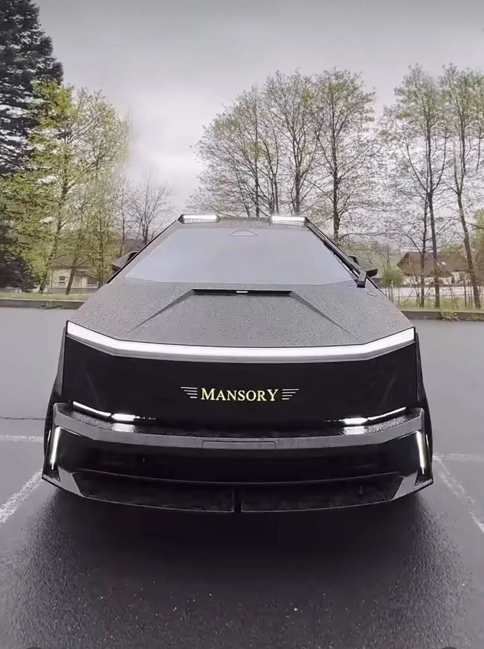 Tesla Cybertruck Mansory CT mods on Insta: Not for me, but I gotta admit this looks better irl! IMG_5303