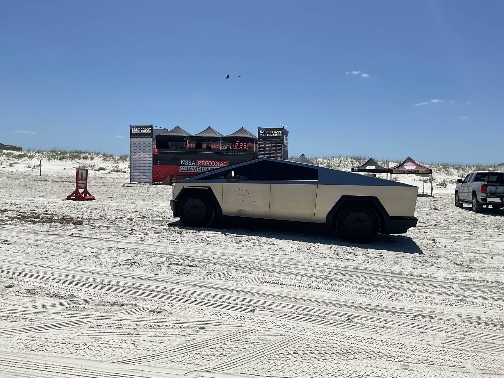 Tesla Cybertruck Drive on beaches - especially Delaware beach? IMG_1261