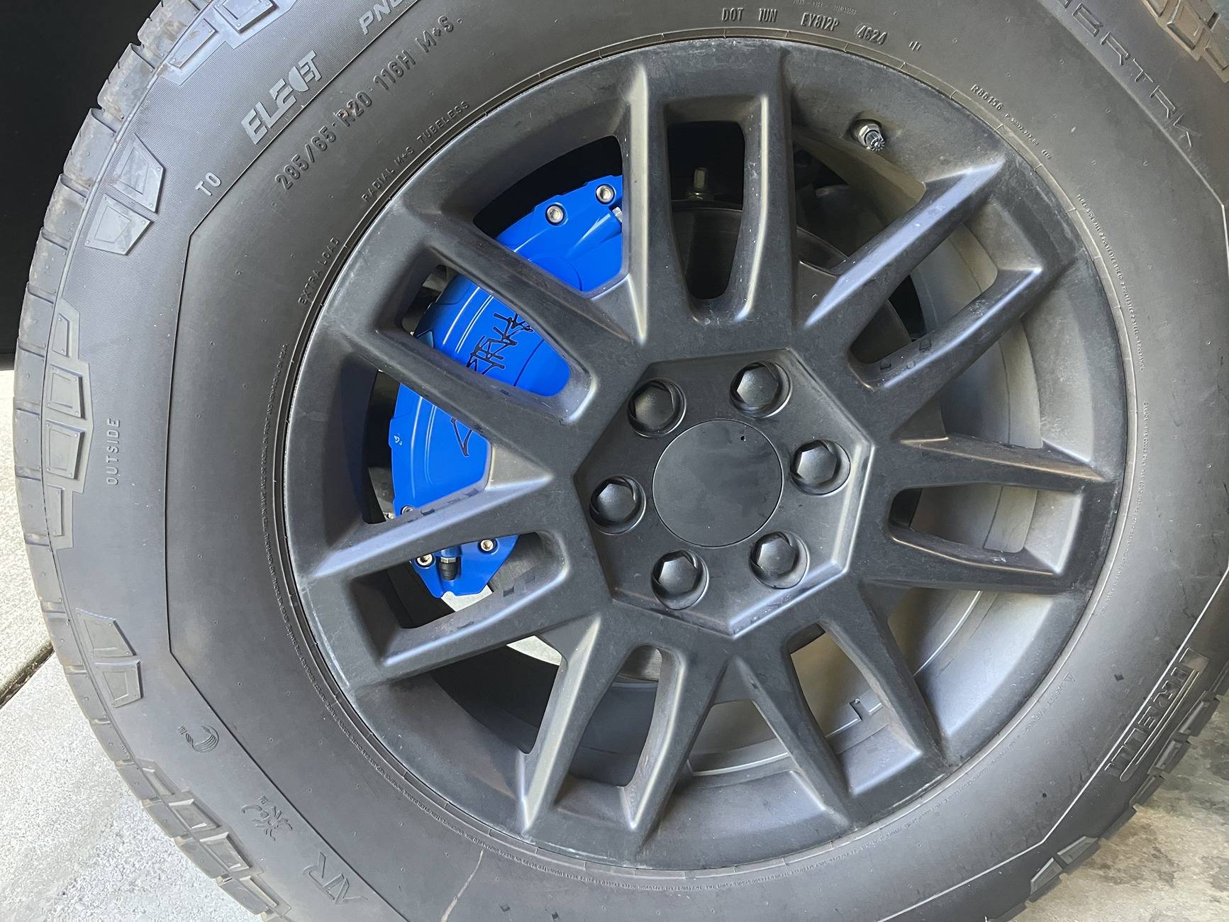 Tesla Cybertruck Tlyard brake caliper covers installed 1748270451385-lf