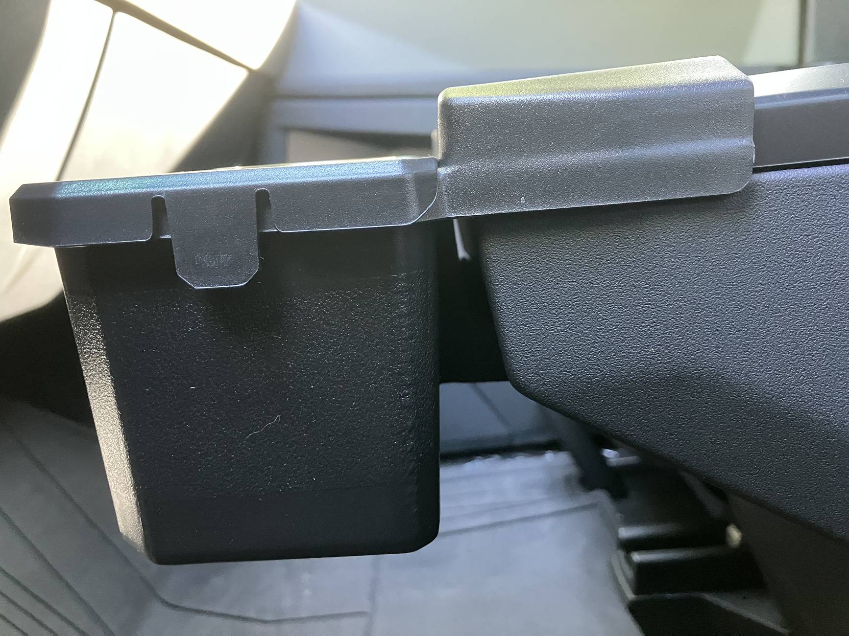 Tesla Cybertruck Foronetry Center Console Storage Organizer Review 1748271165957-s3