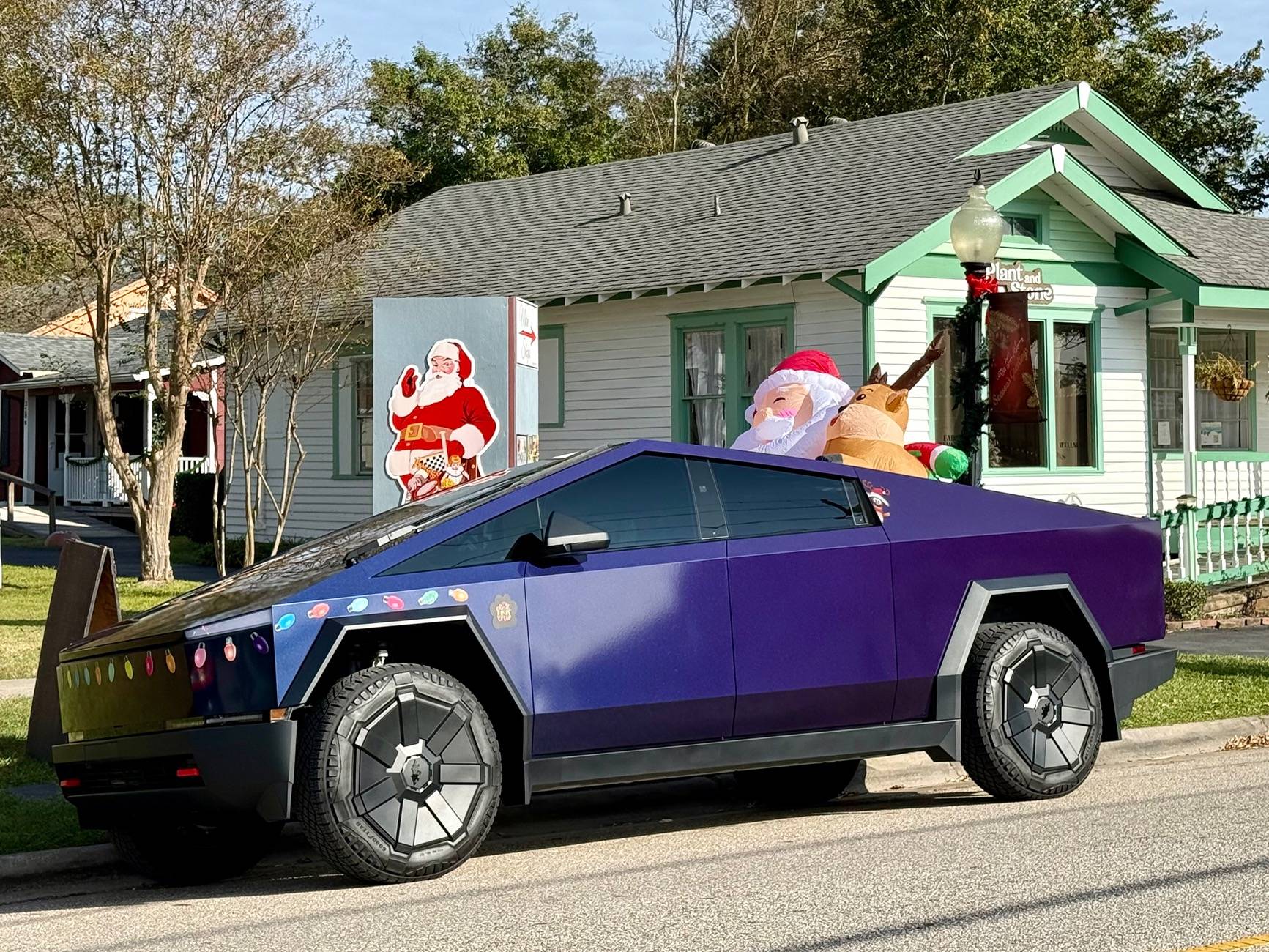 Tesla Cybertruck 🛻 BestEvMod May Giveaway – Let’s Roll. IMG_8556