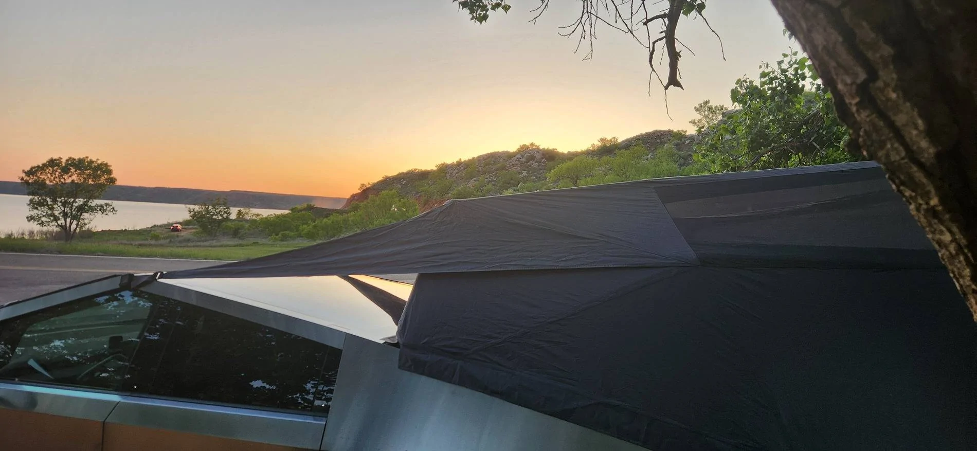 Tesla Cybertruck Daily random Cybertruck photos thread - Post Yours! 📸 🤳 1000013382