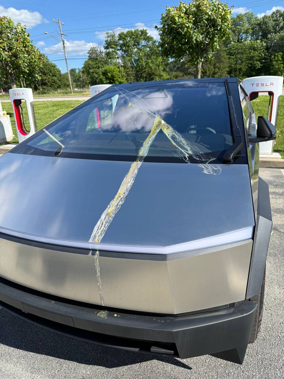 Tesla Cybertruck Public REACTIONS to Your Cybertruck (and Your Reaction)? [Admin Warning: NO POLITICS] IMAGE 2025-05-27 15:38:51