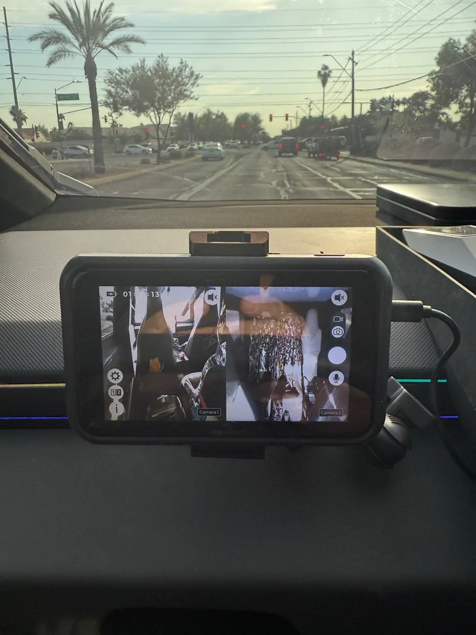 Tesla Cybertruck Daily random Cybertruck photos thread - Post Yours! 📸 🤳 IMG_3368