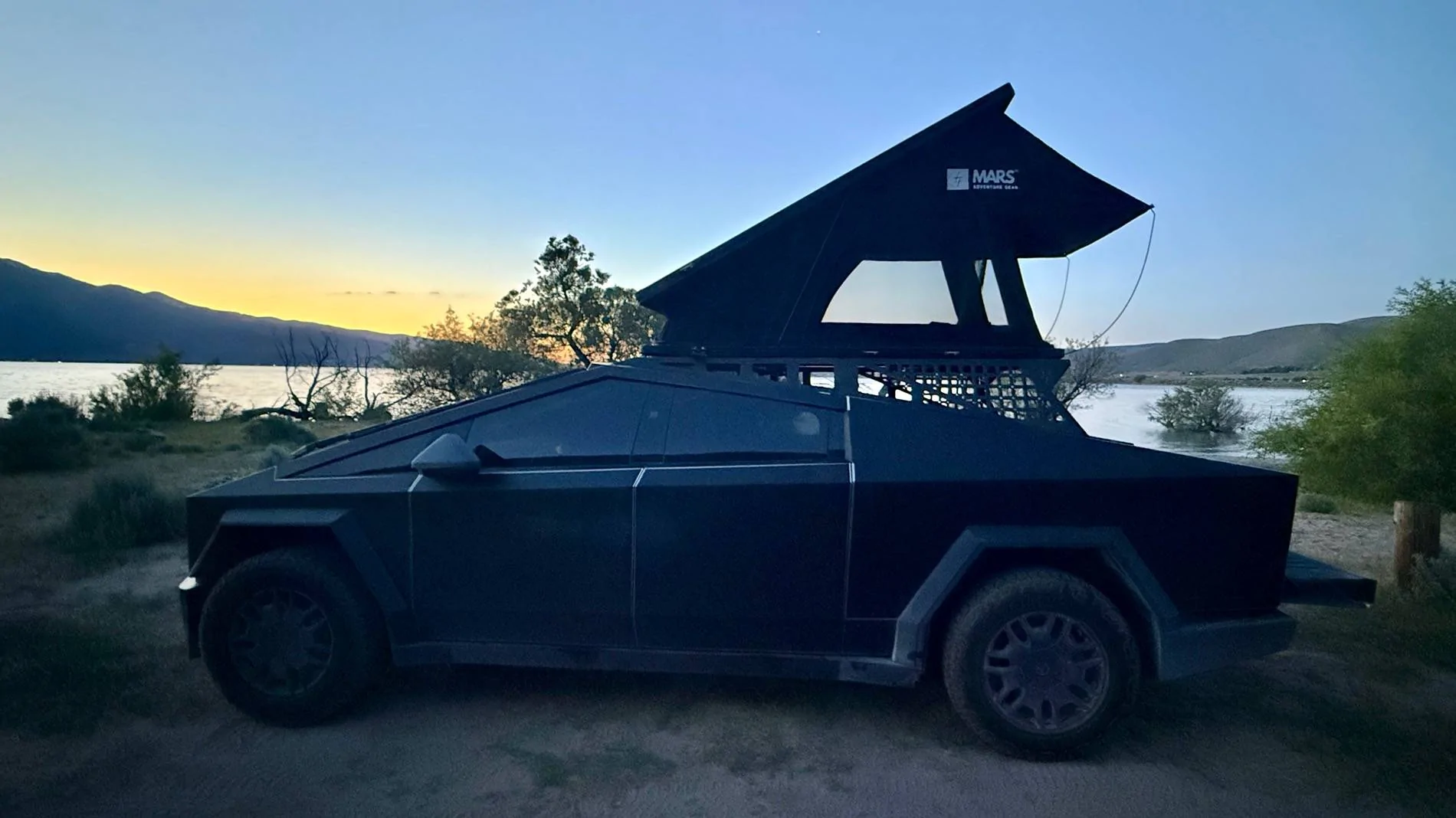 Tesla Cybertruck Daily random Cybertruck photos thread - Post Yours! 📸 🤳 IMG_5387