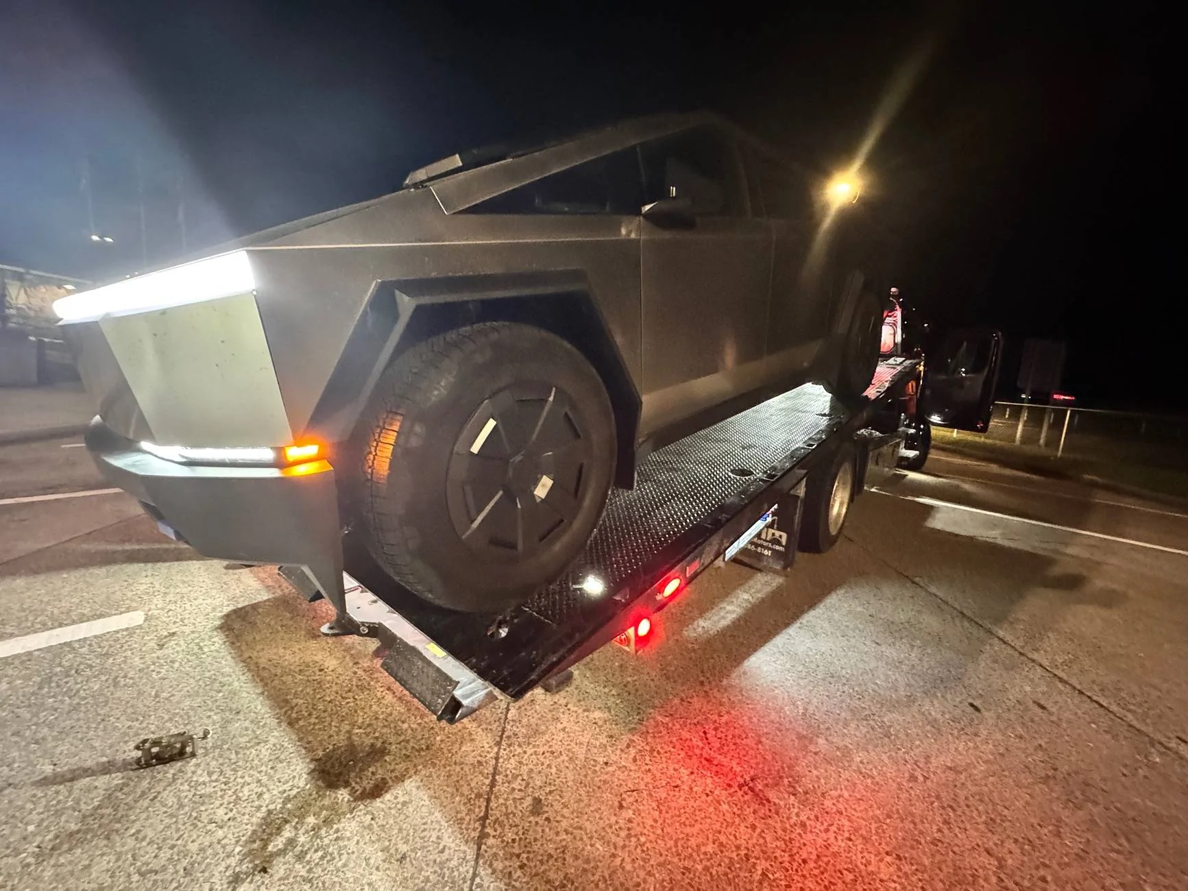 Tesla Cybertruck Turo guest towing my truck IMG_4986